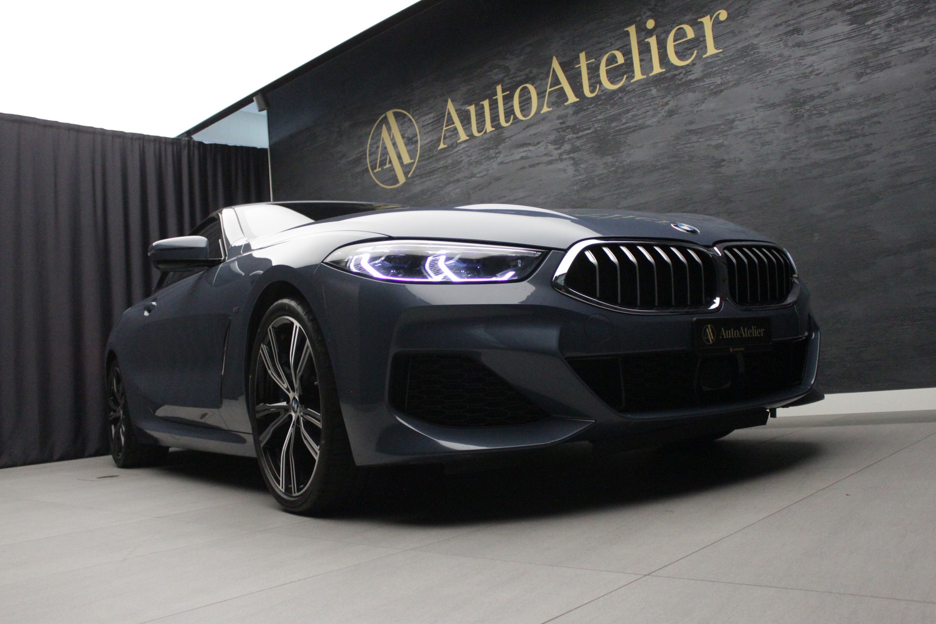 BMW 840i xDrive Steptronic-image-4