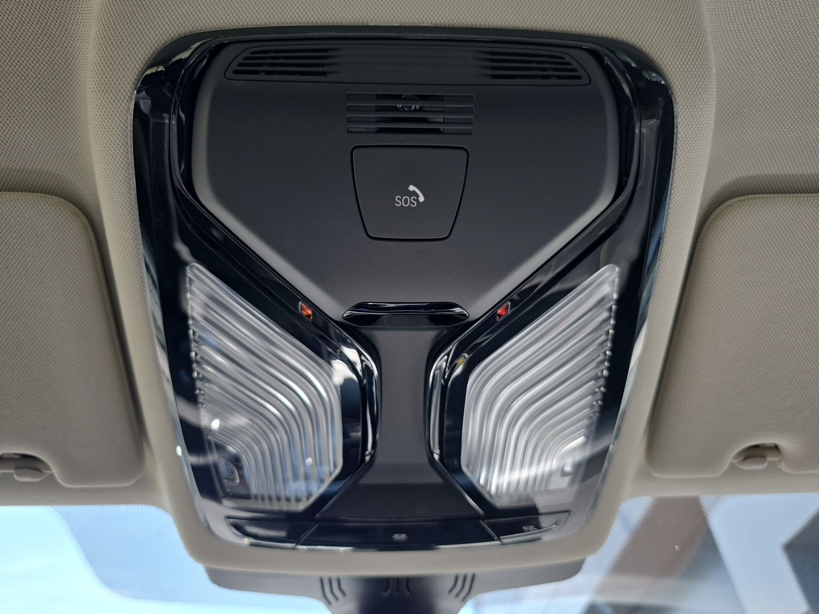BMW 530i xDrive G30 (CH)-image-24