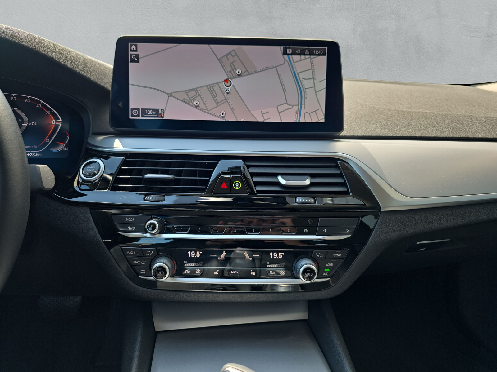BMW 530i xDrive G30 (CH)-image-18