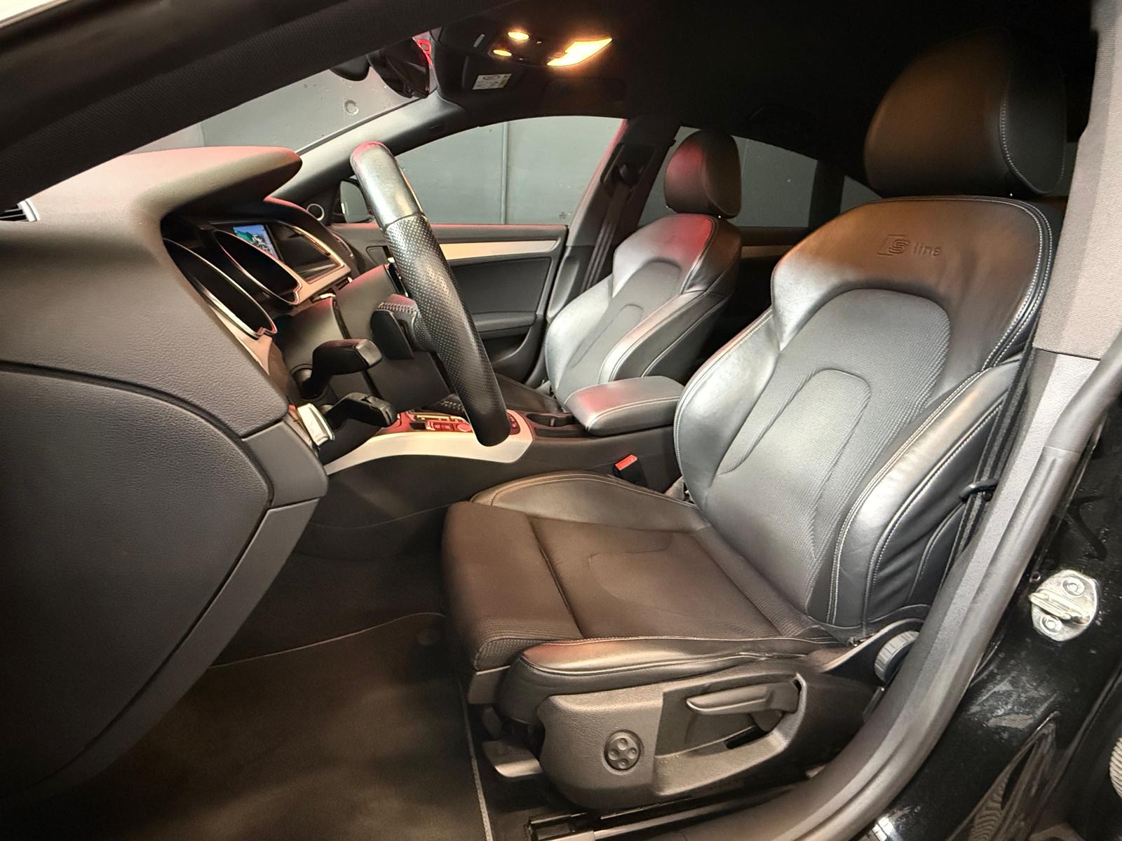AUDI A5 Sportback 2.0 TFSI quattro S-tronic-image-9
