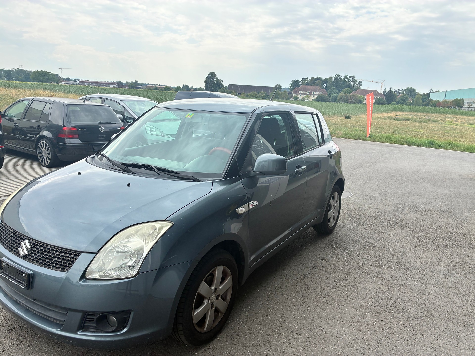 SUZUKI Swift 1.3i 16V GL Top Piz Sulai LE 4x4-image-2