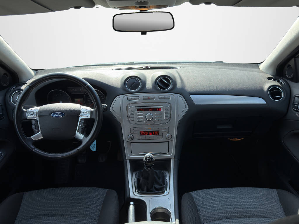 FORD MONDEO 2.0I CARVING-image-12
