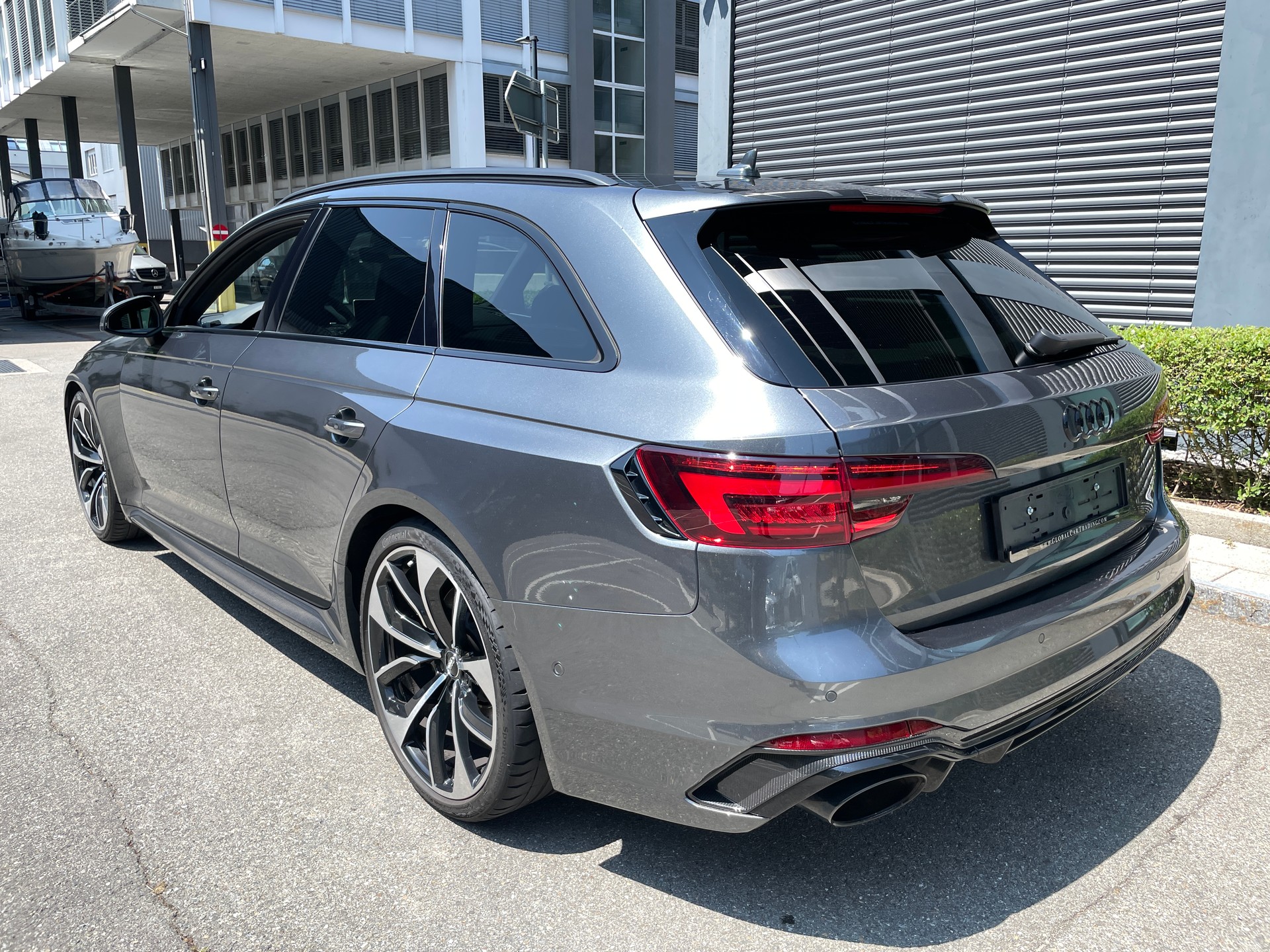 AUDI RS4 Avant 2.9 TFSI quattro tiptronic-image-6