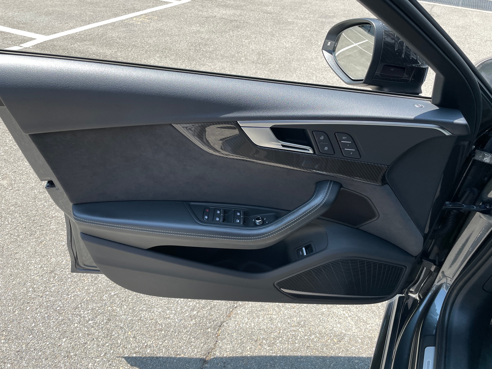 AUDI RS4 Avant 2.9 TFSI quattro tiptronic-image-9