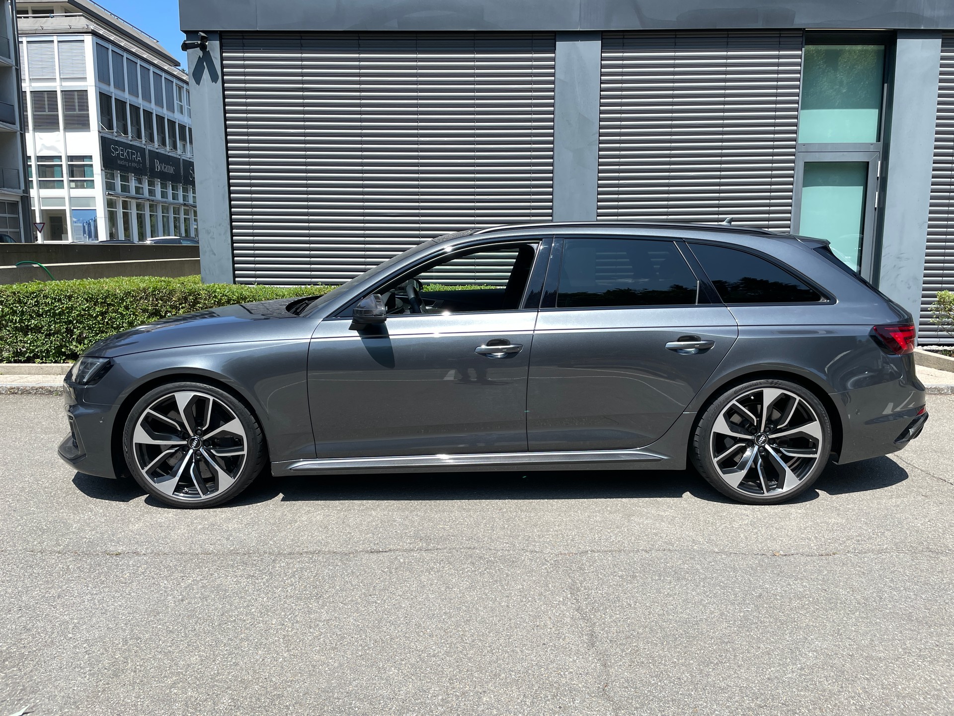 AUDI RS4 Avant 2.9 TFSI quattro tiptronic-image-7