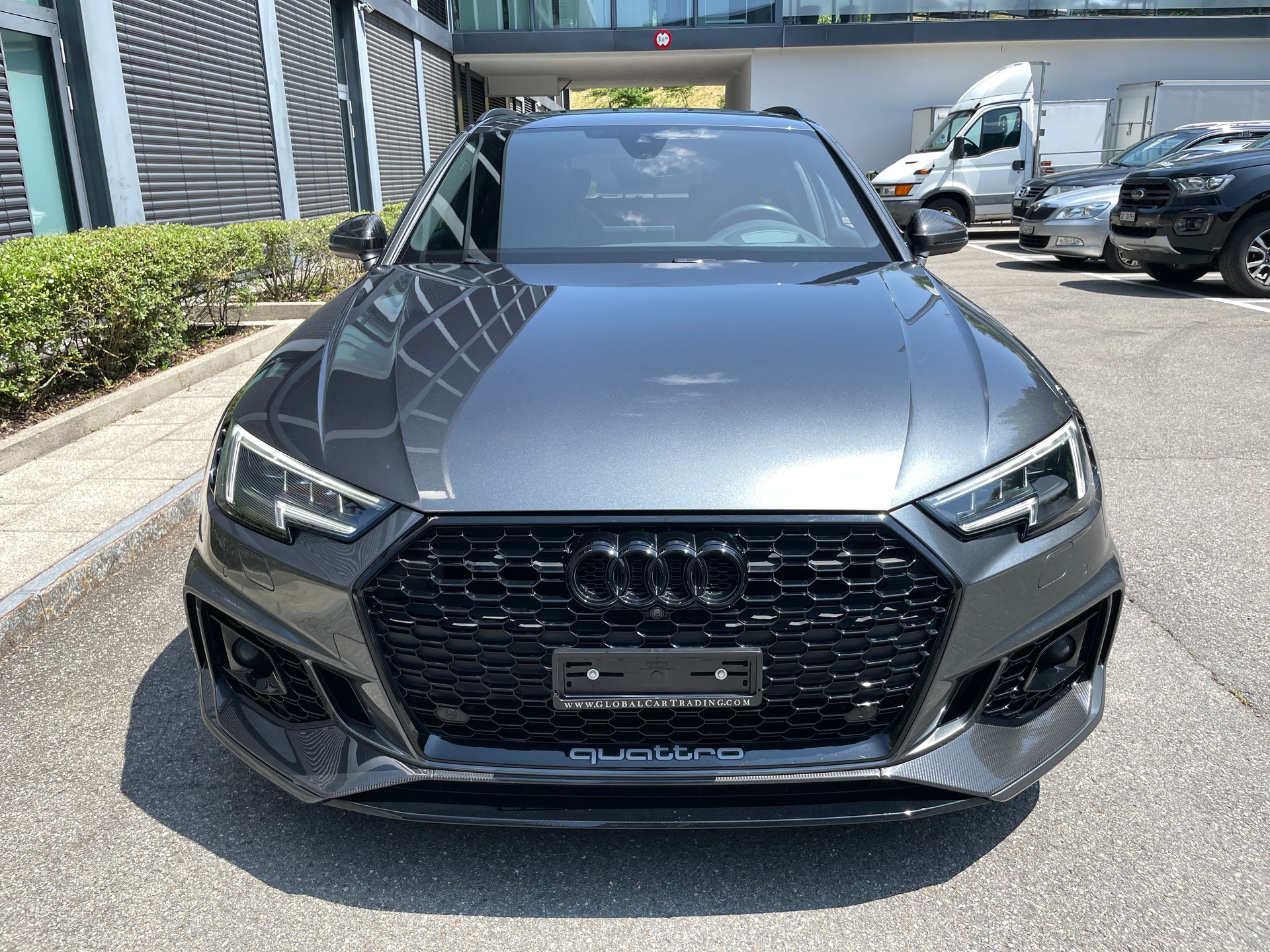 AUDI RS4 Avant 2.9 TFSI quattro tiptronic-image-1