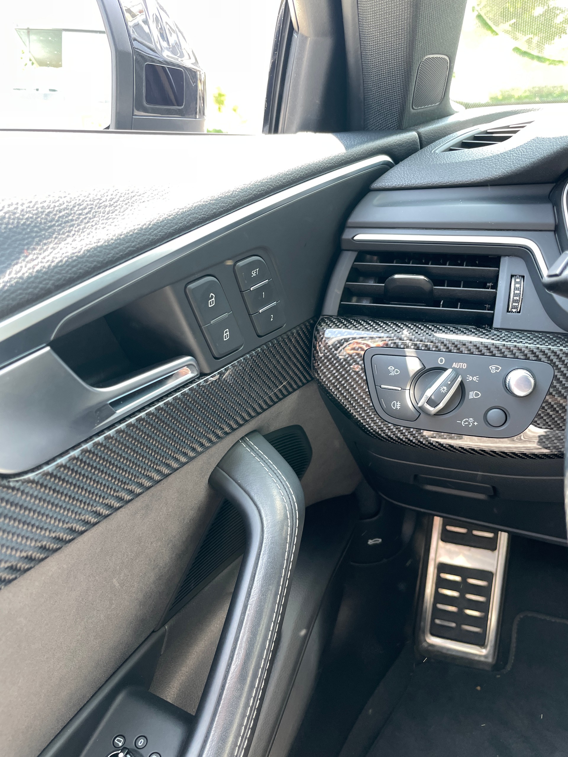 AUDI RS4 Avant 2.9 TFSI quattro tiptronic-image-23