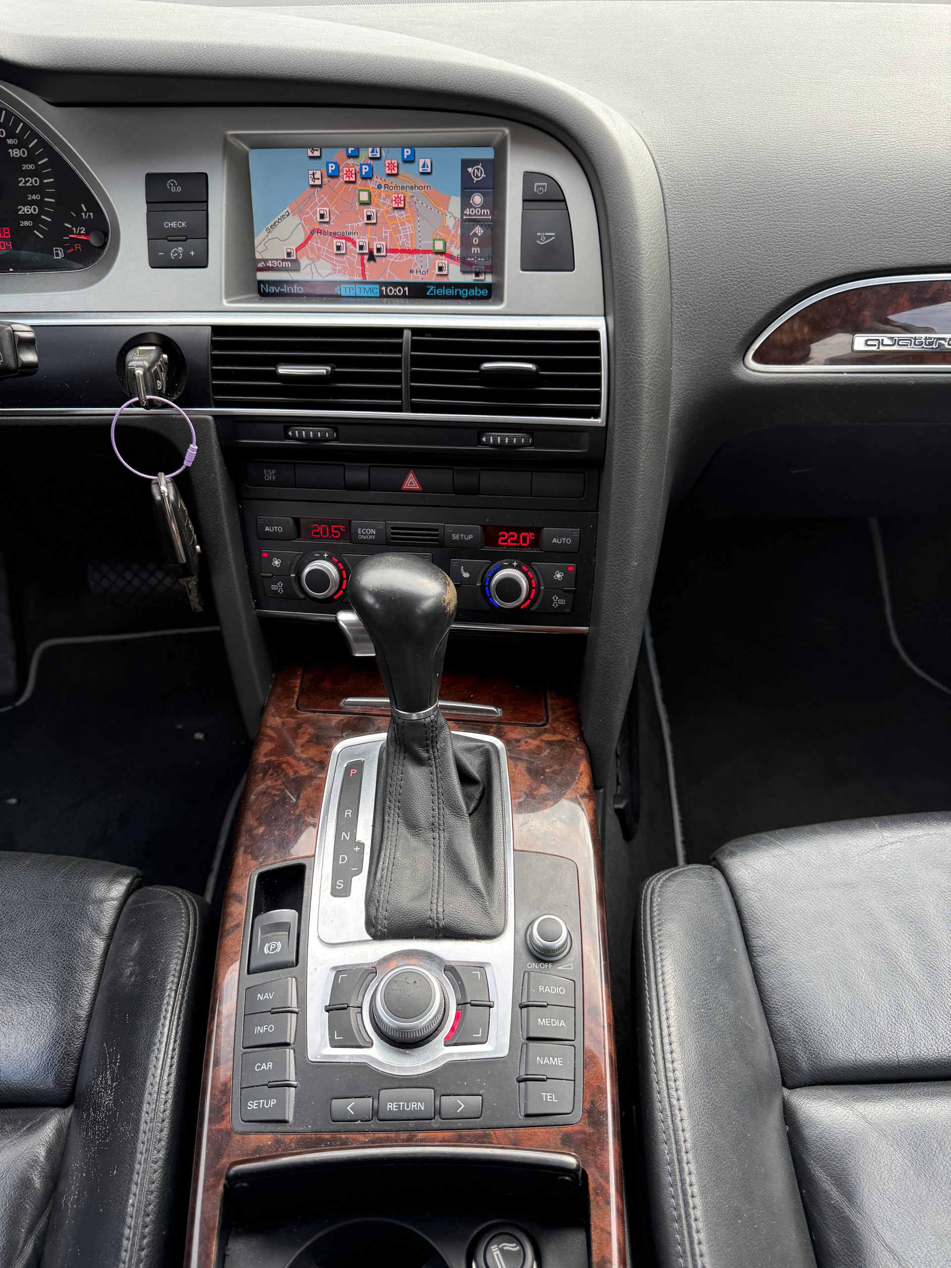 AUDI A6 allroad 3.0 TDI quattro-image-8