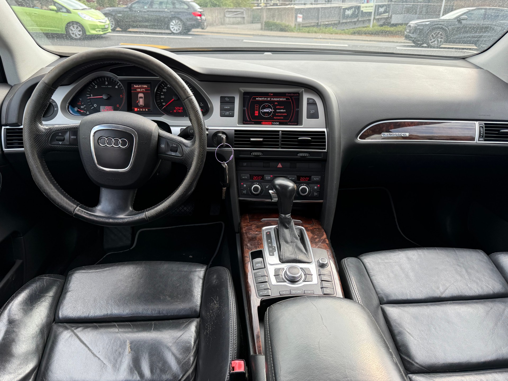 AUDI A6 allroad 3.0 TDI quattro-image-6