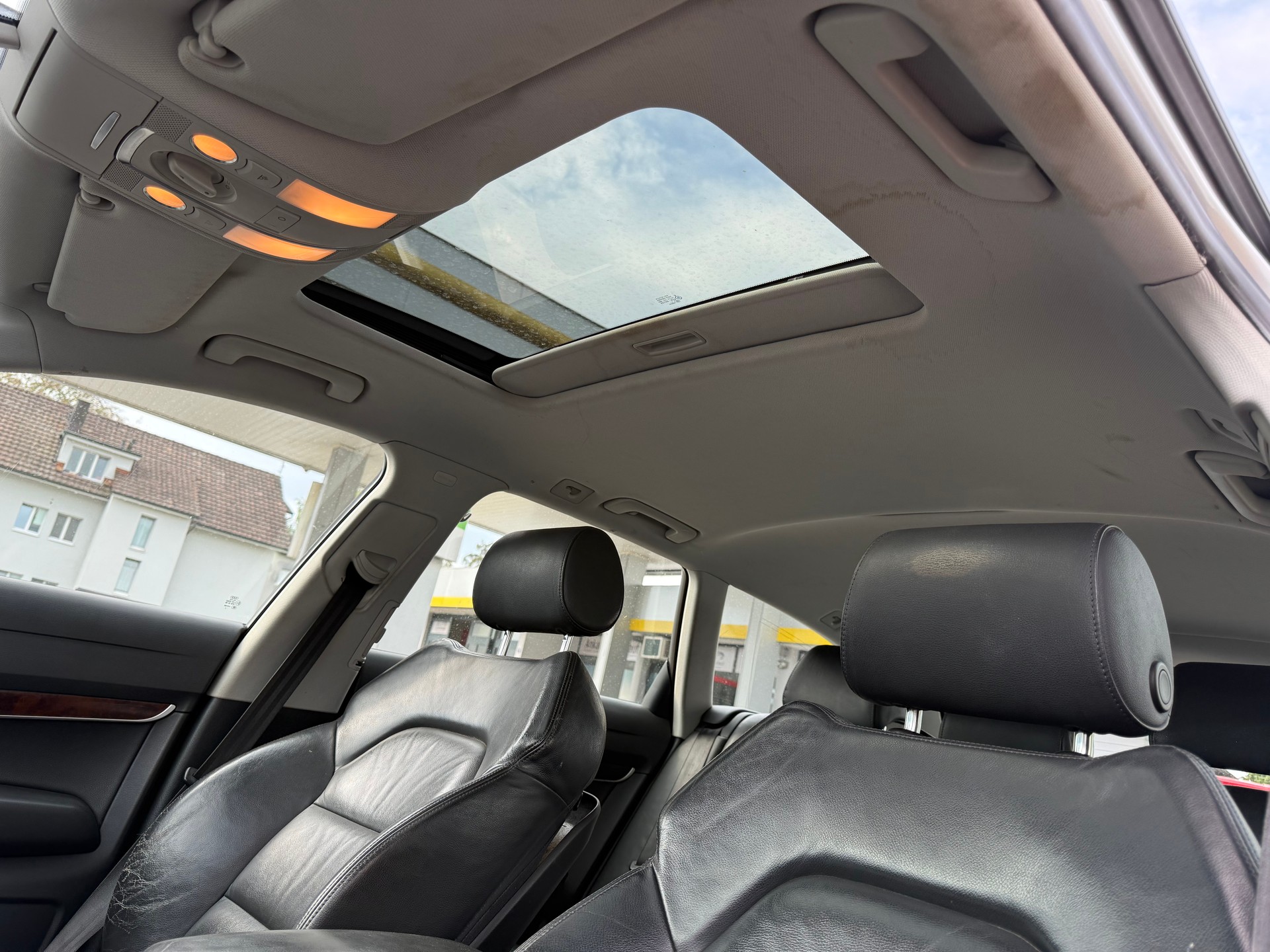 AUDI A6 allroad 3.0 TDI quattro-image-11