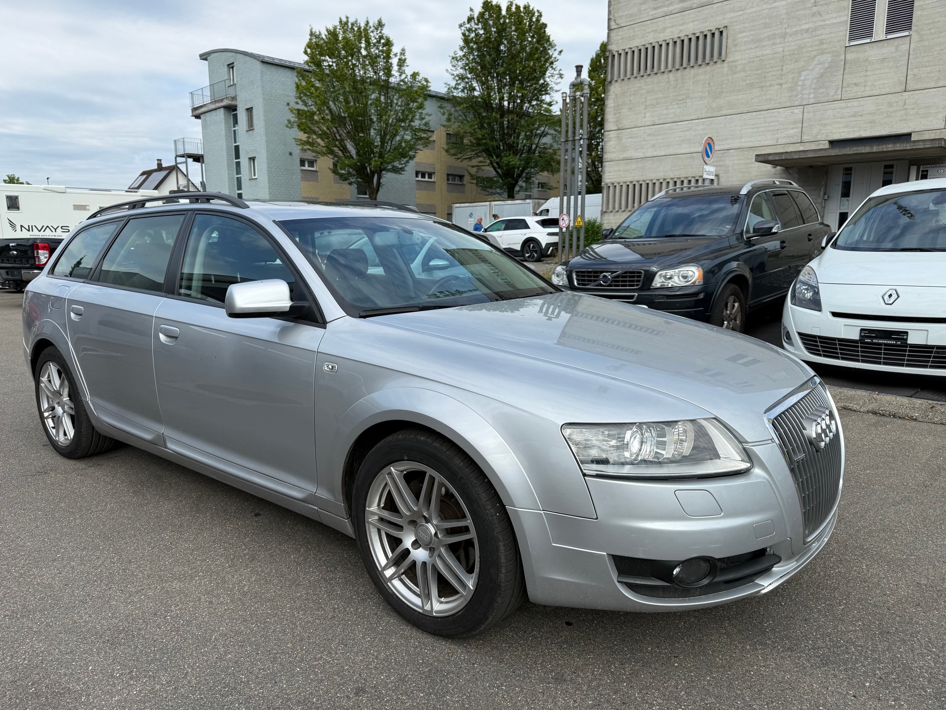 AUDI A6 allroad 3.0 TDI quattro-image-1