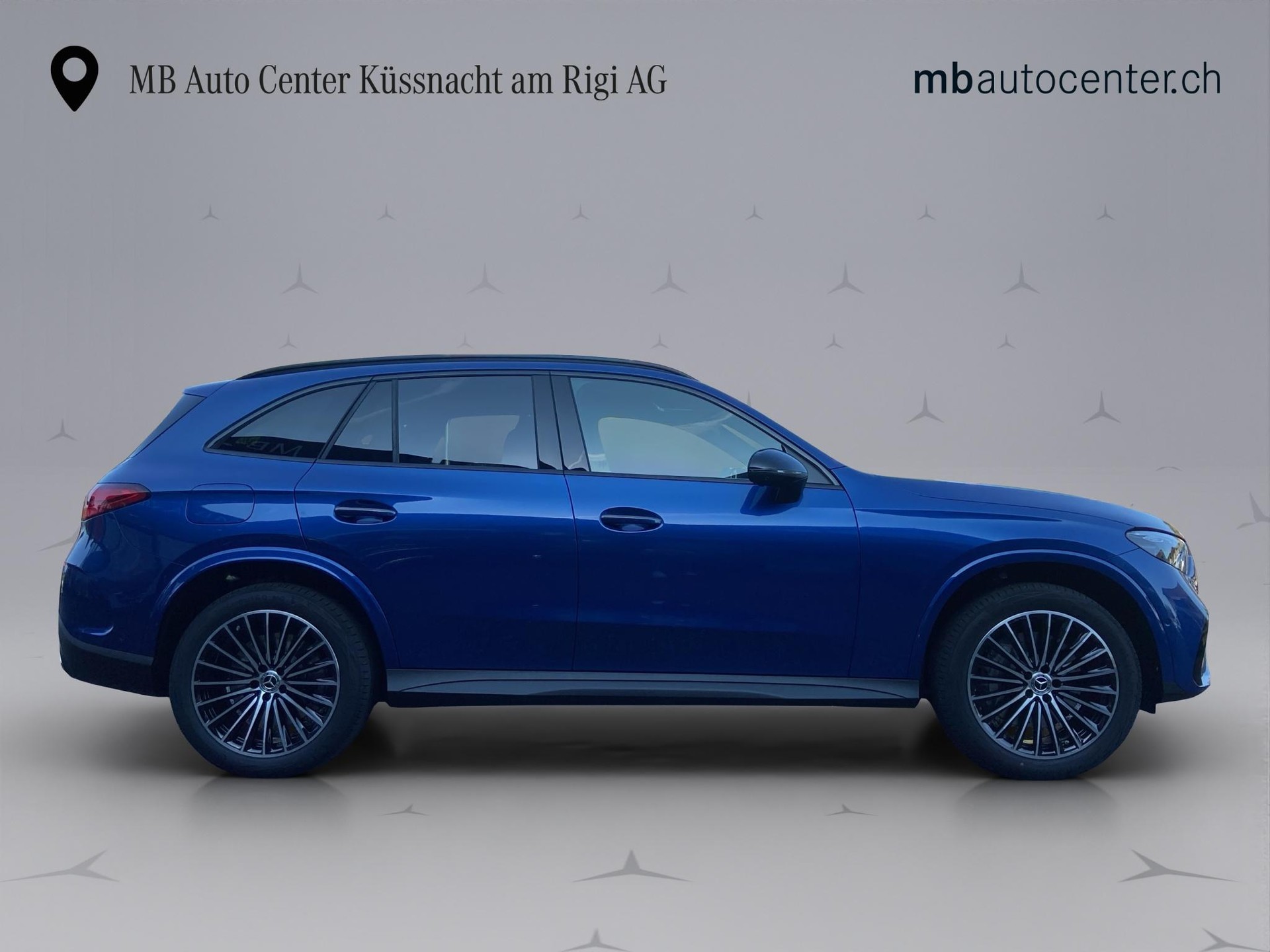 MERCEDES-BENZ GLC 300 e EQ Star AMG Line 4matic-image-6