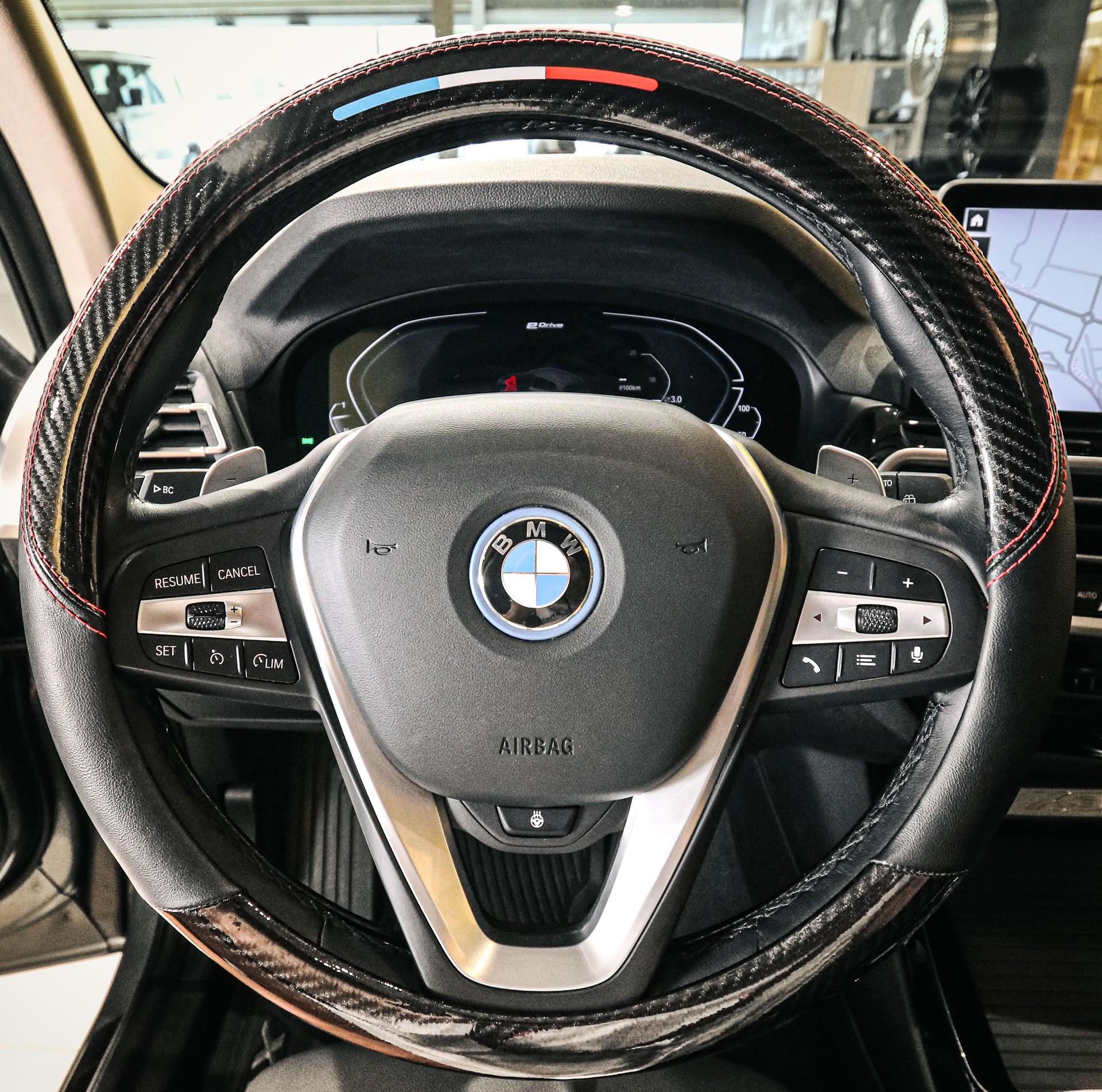 BMW X3 30e xDrive-image-13