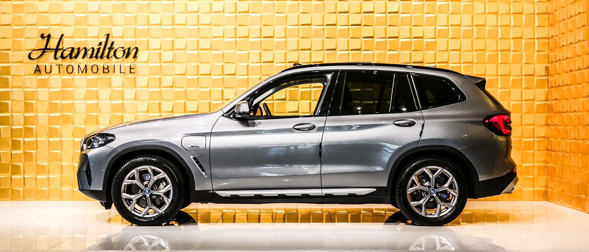 BMW X3 30e xDrive-image-4