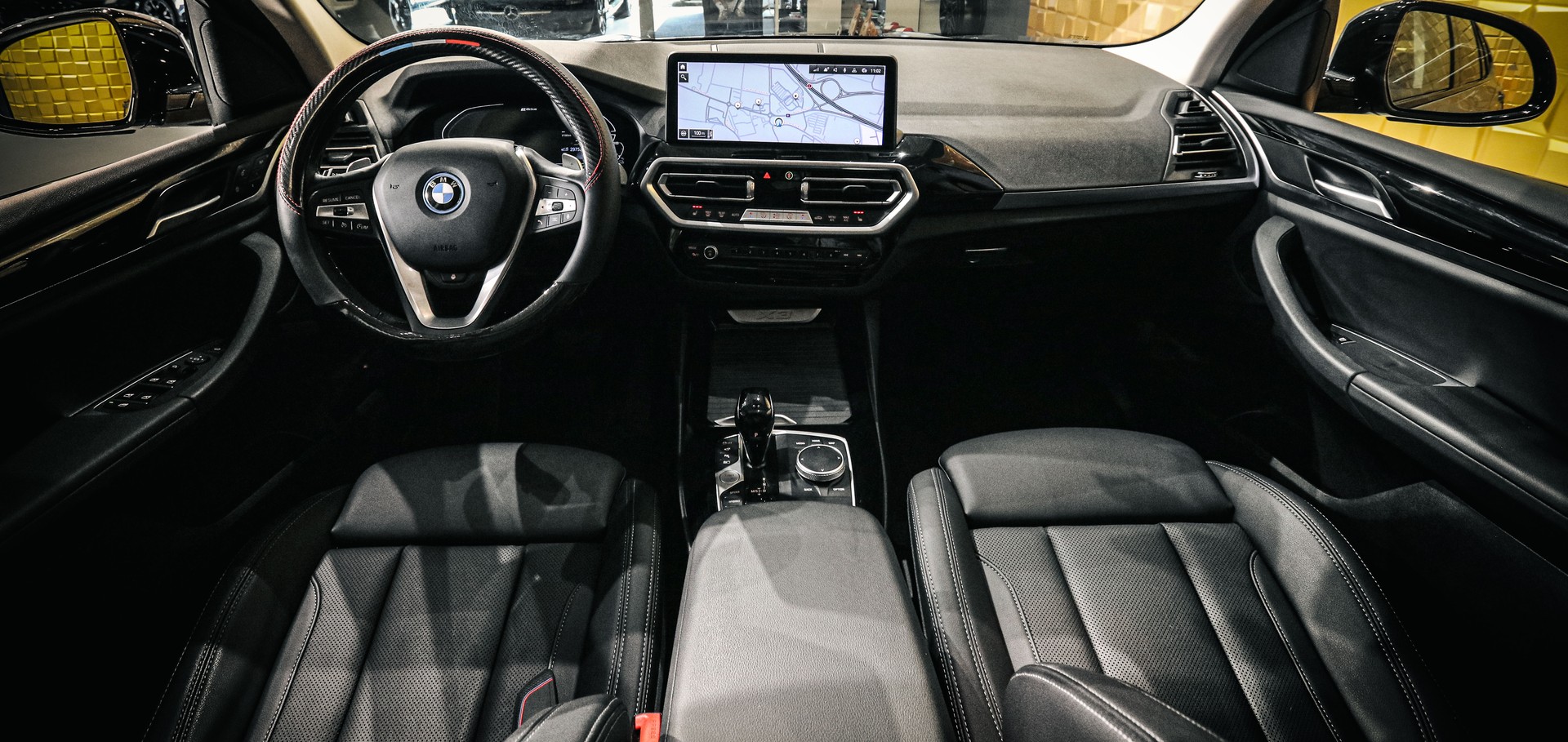 BMW X3 30e xDrive-image-12