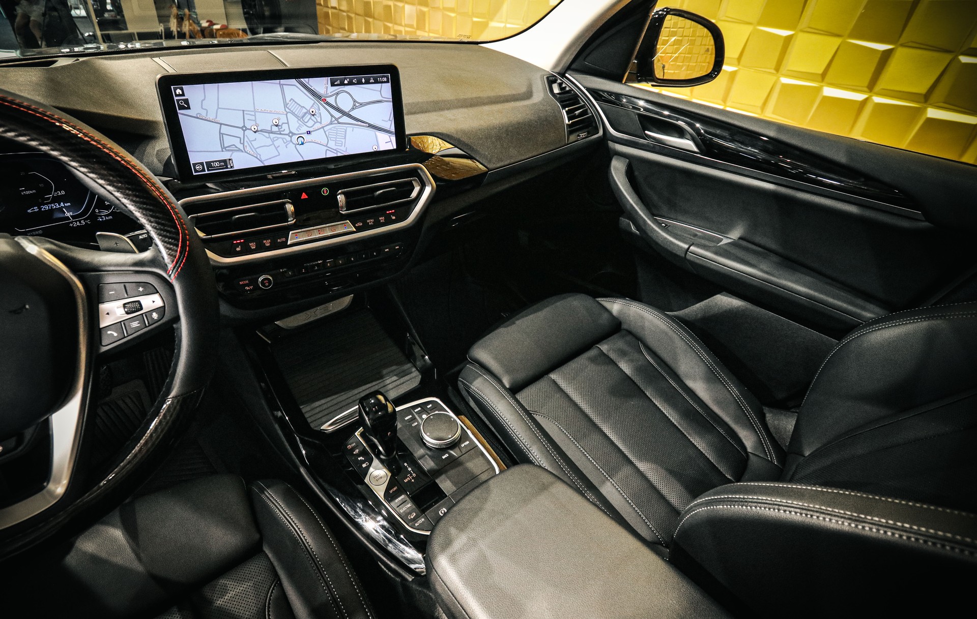 BMW X3 30e xDrive-image-15