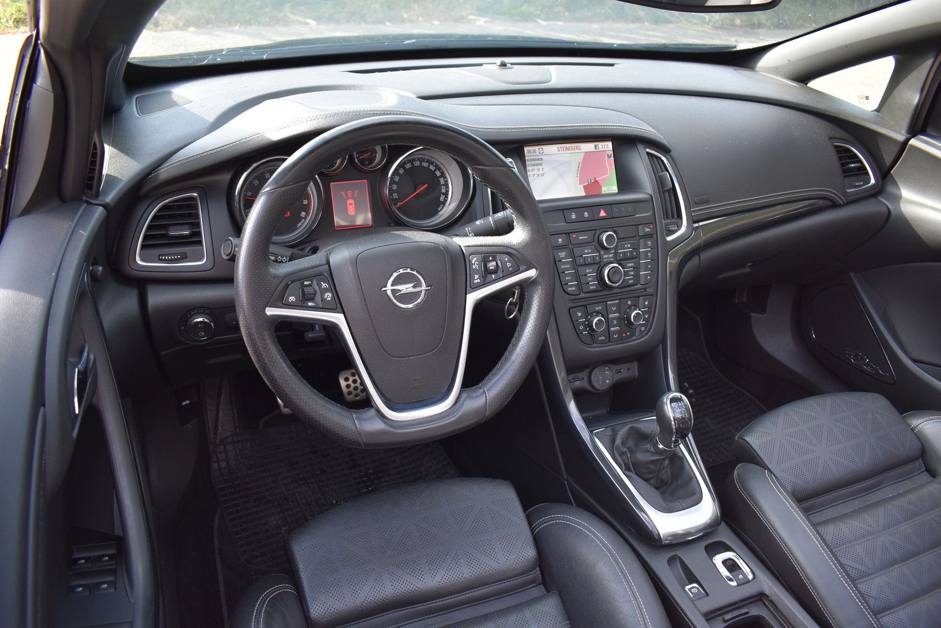 OPEL Cascada 1.6i 16V Cosmo-image-7