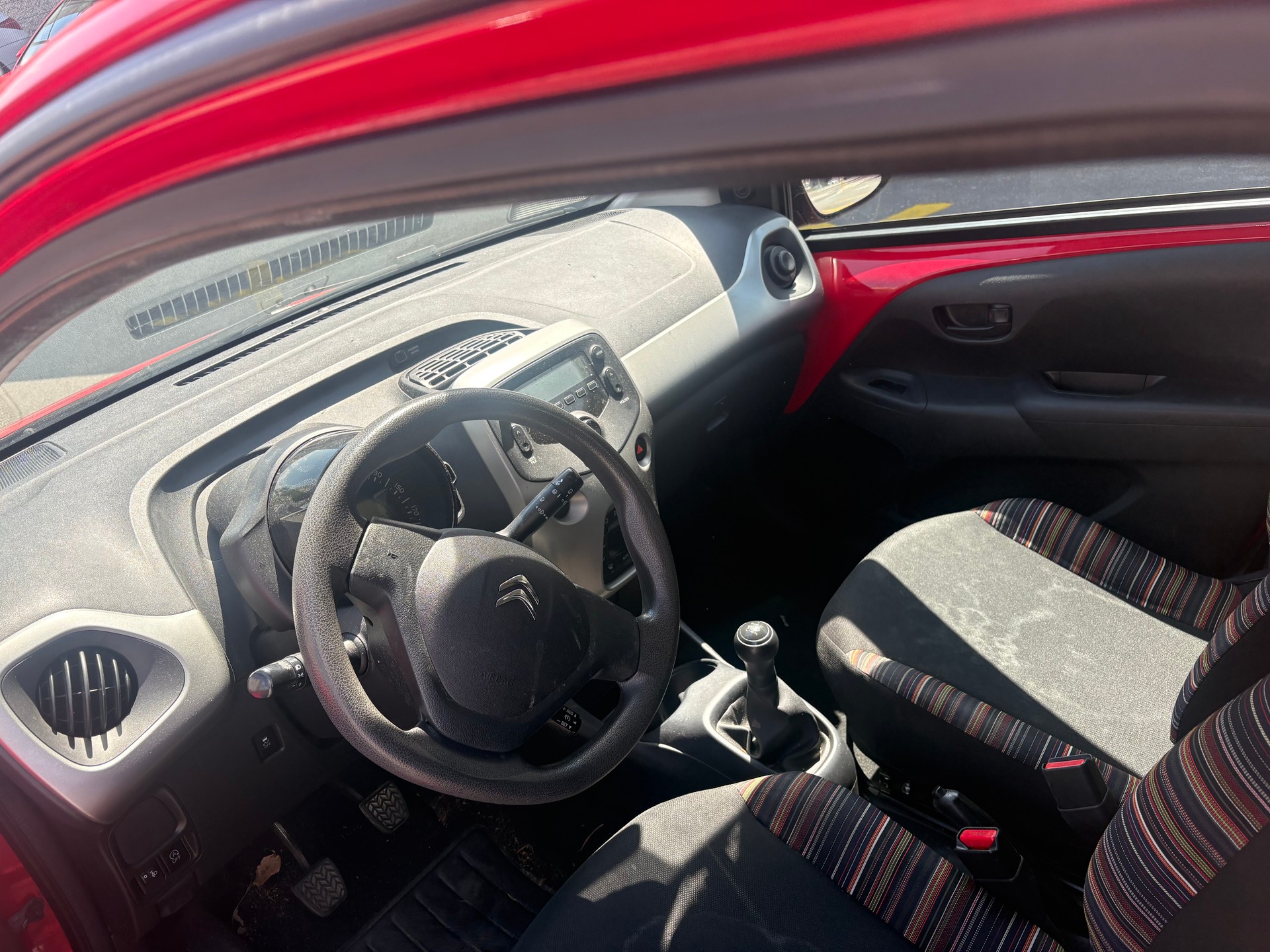 CITROEN C1 1.0 e-VTi Stop&Start Feel Airscape-image-4