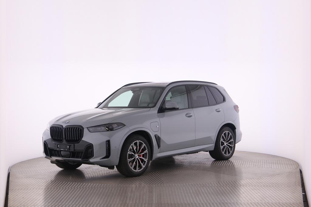 BMW X5 50e xDrive SAG-image-13