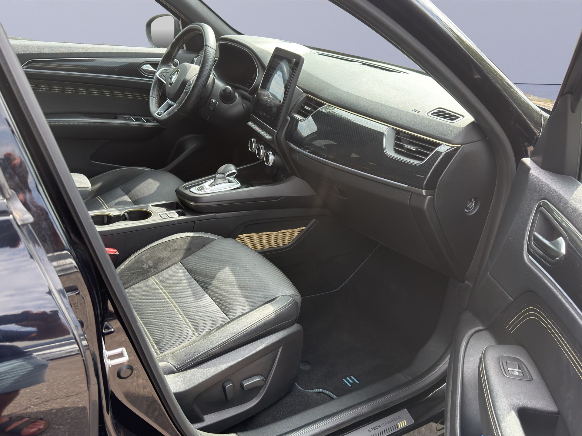 RENAULT Arkana 1.6 E-Tech Techno-image-9