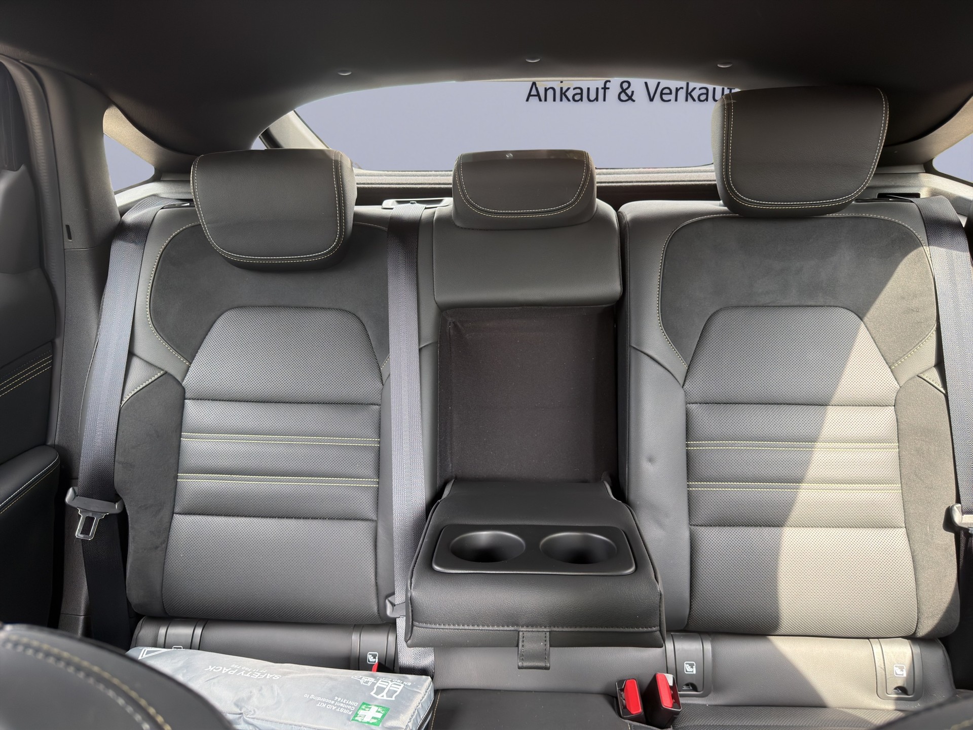 RENAULT Arkana 1.6 E-Tech Techno-image-11