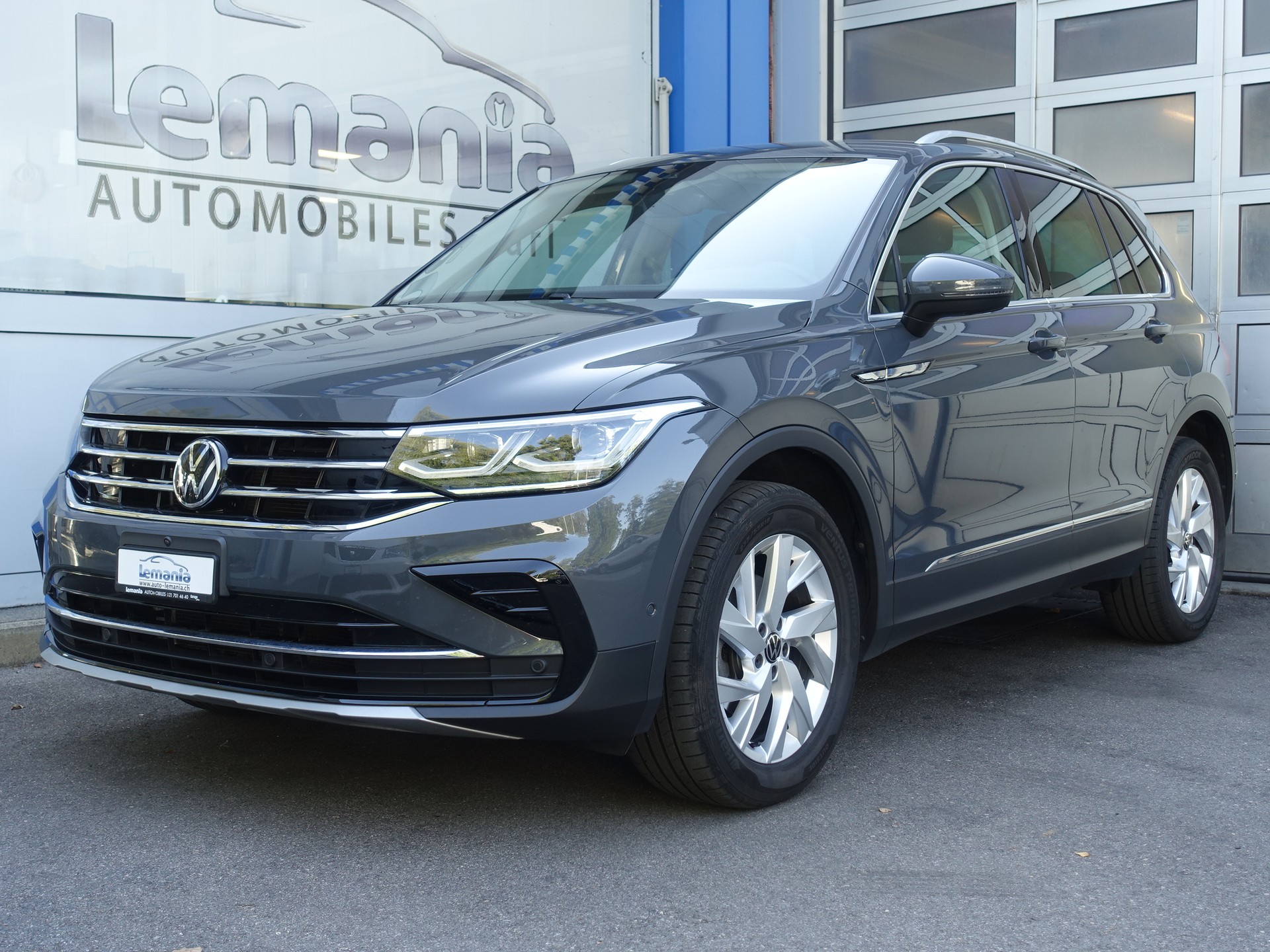 VW Tiguan 2.0 TDI SCR Elegance 4Motion DSG-image-1