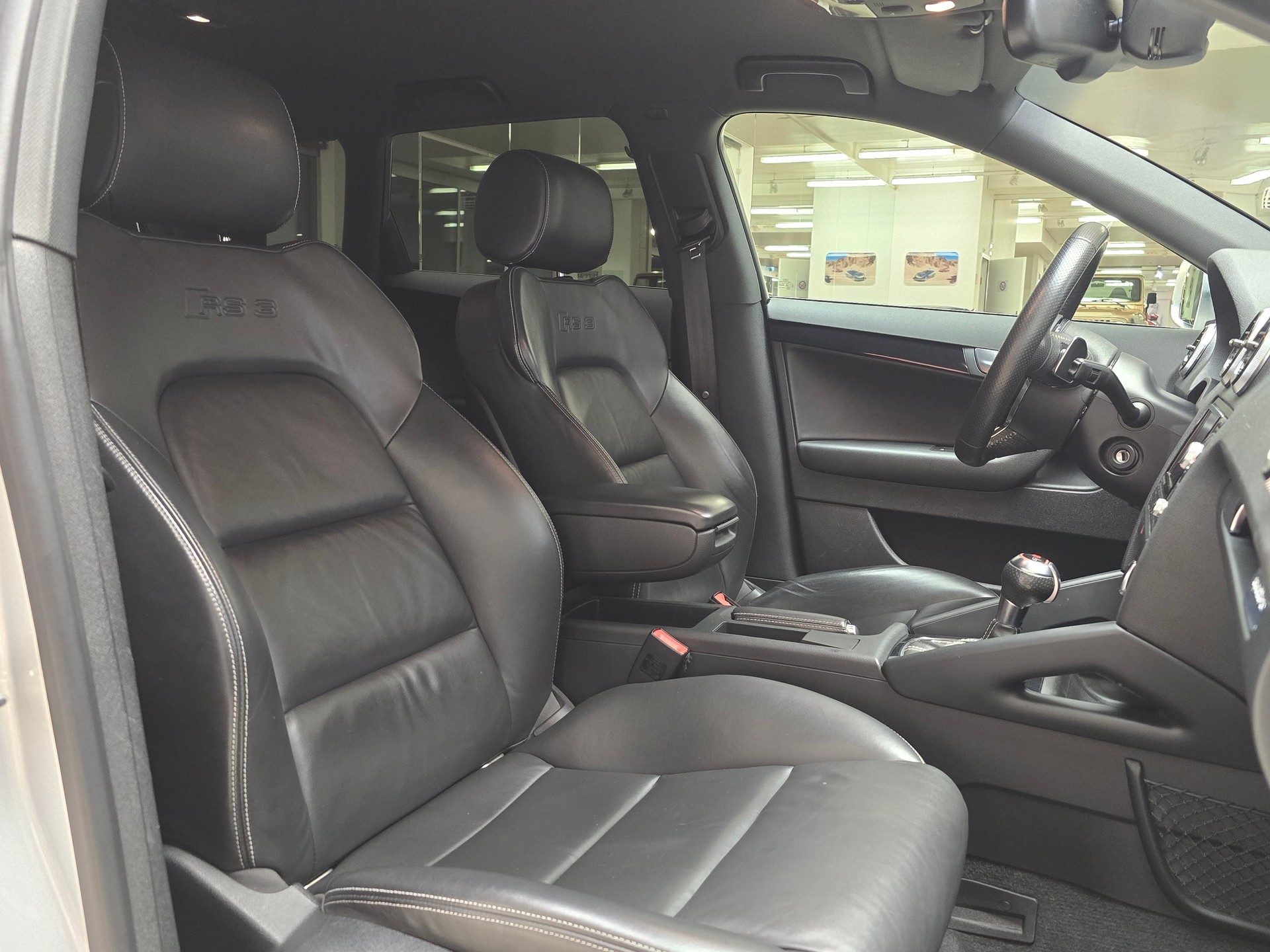 AUDI RS3 Sportback 2.5 TFSI quattro S-tronic ABT-image-12