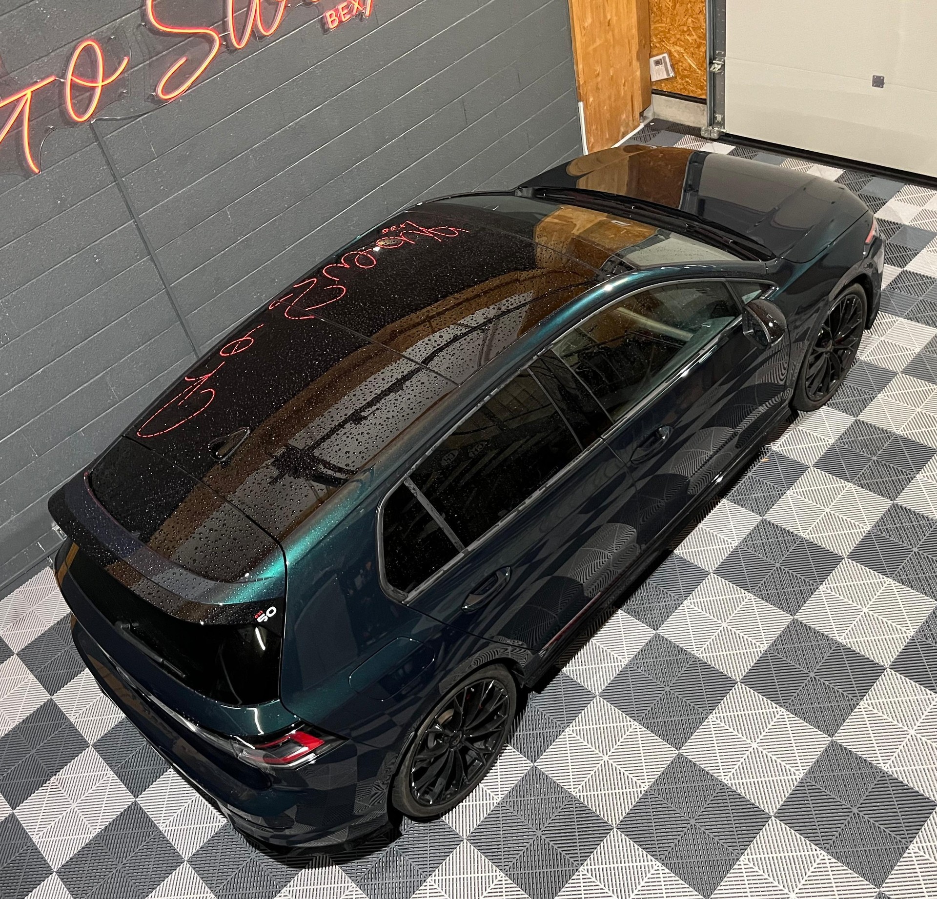 VW Golf 2.0 TSI GTI Edition 50 DSG-image-2