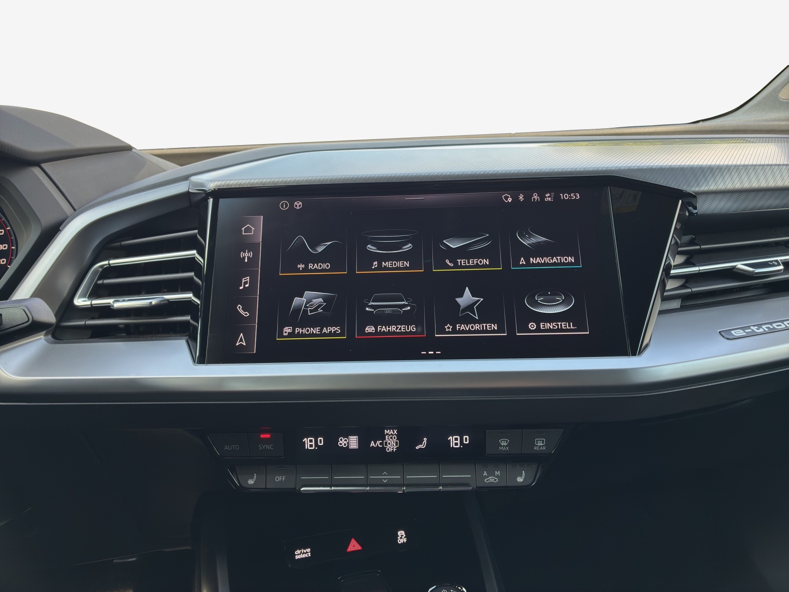 AUDI Q4 Sportback e-tron 40-image-10
