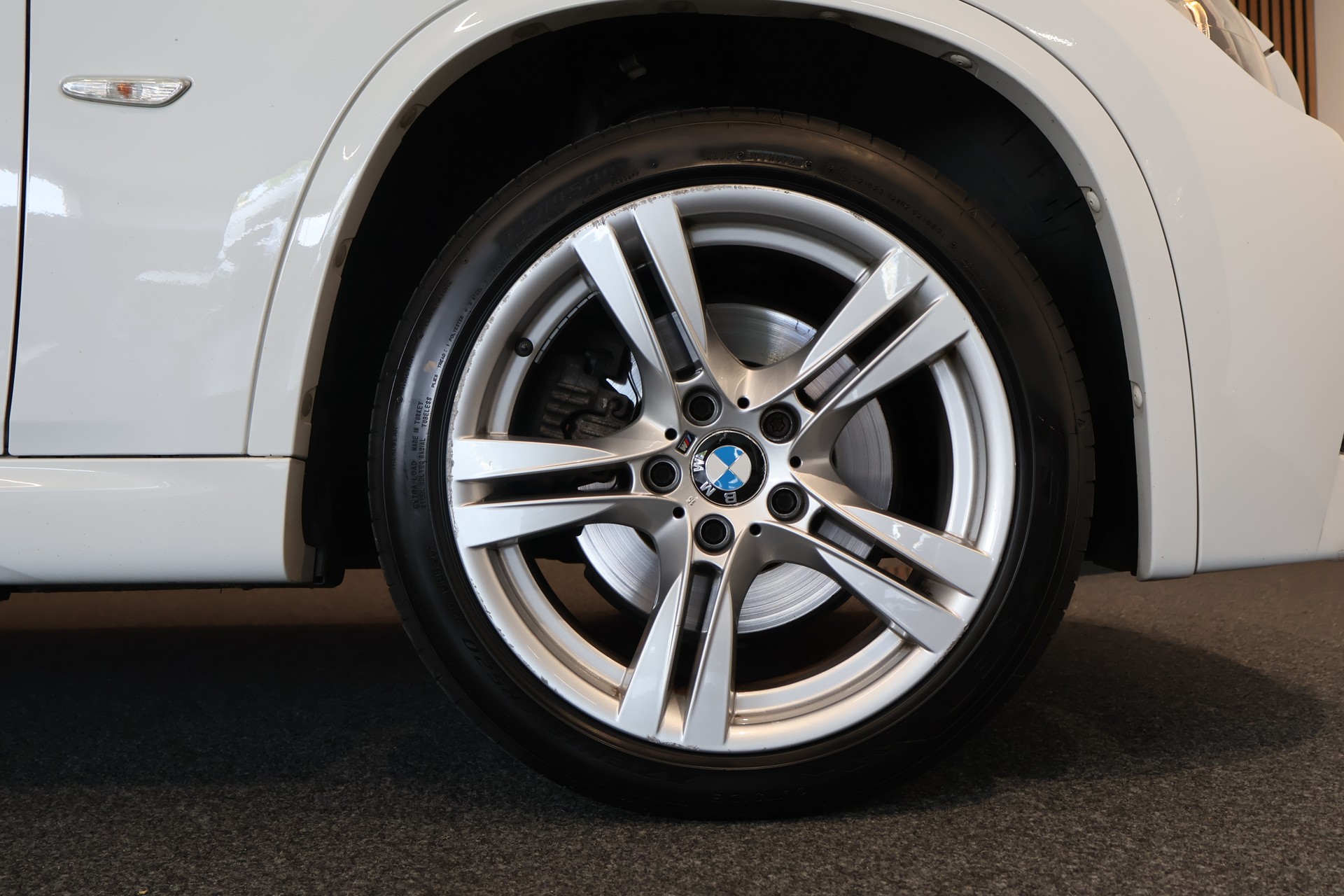BMW X1 xDrive 28i Steptronic M Sport Paket-image-26