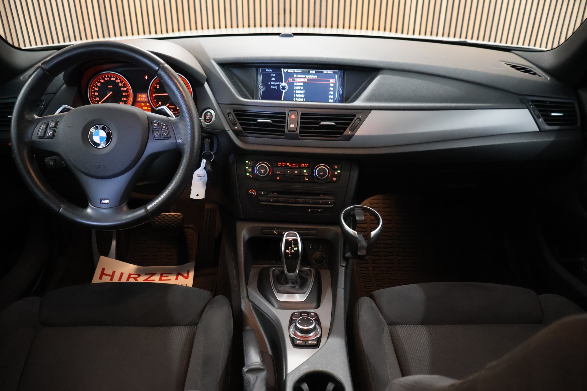BMW X1 xDrive 28i Steptronic M Sport Paket-image-14
