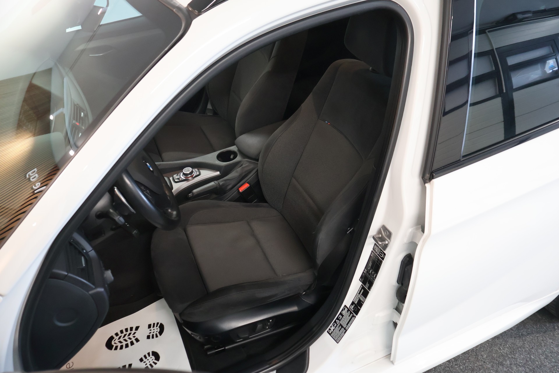 BMW X1 xDrive 28i Steptronic M Sport Paket-image-9