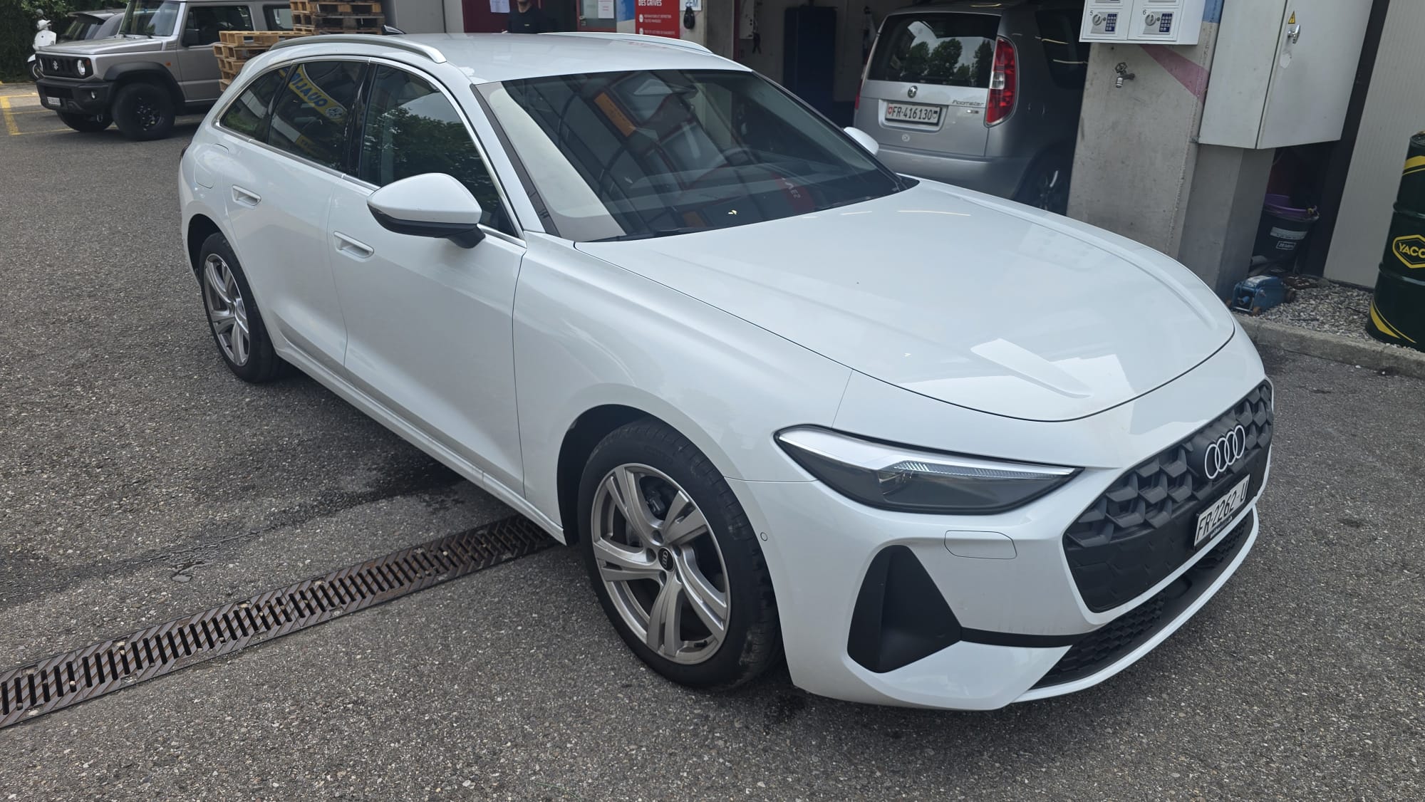 Car photo