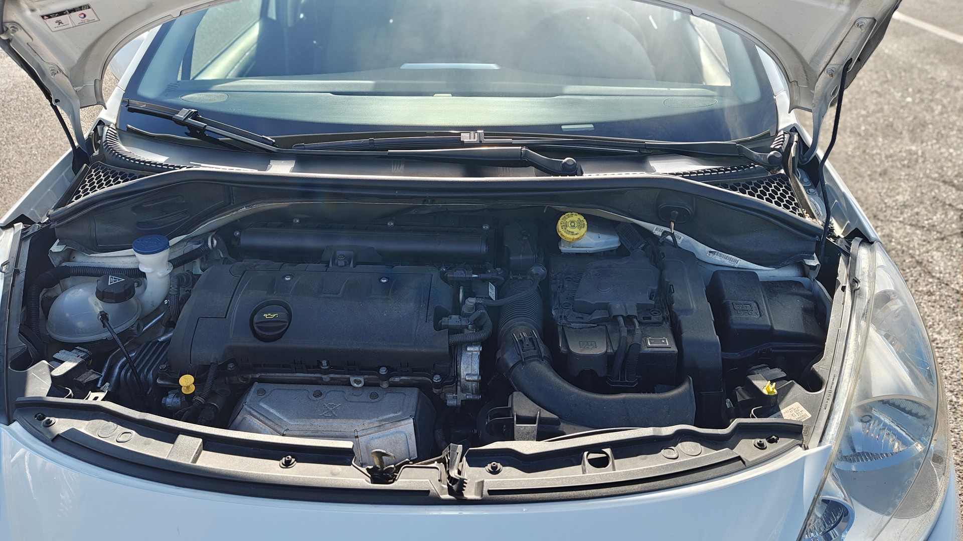 PEUGEOT 207-image-5