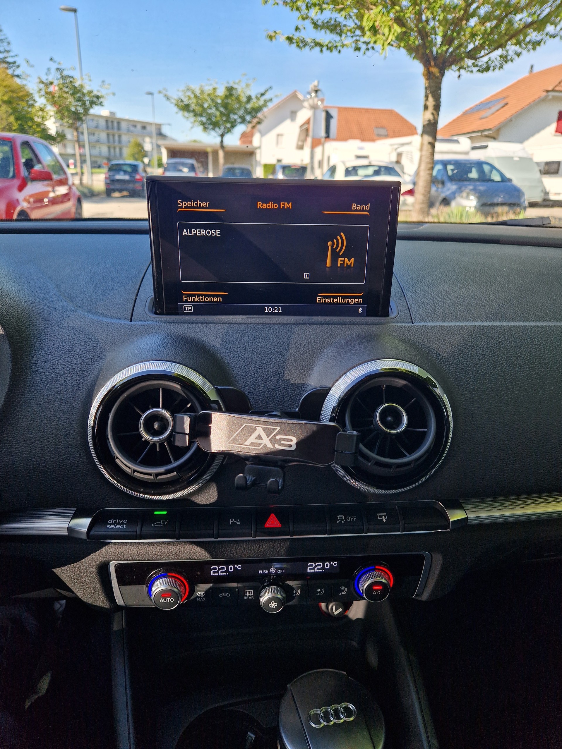 AUDI A3 Sportback 1.4 e-tron Ambition S-tronic-image-9