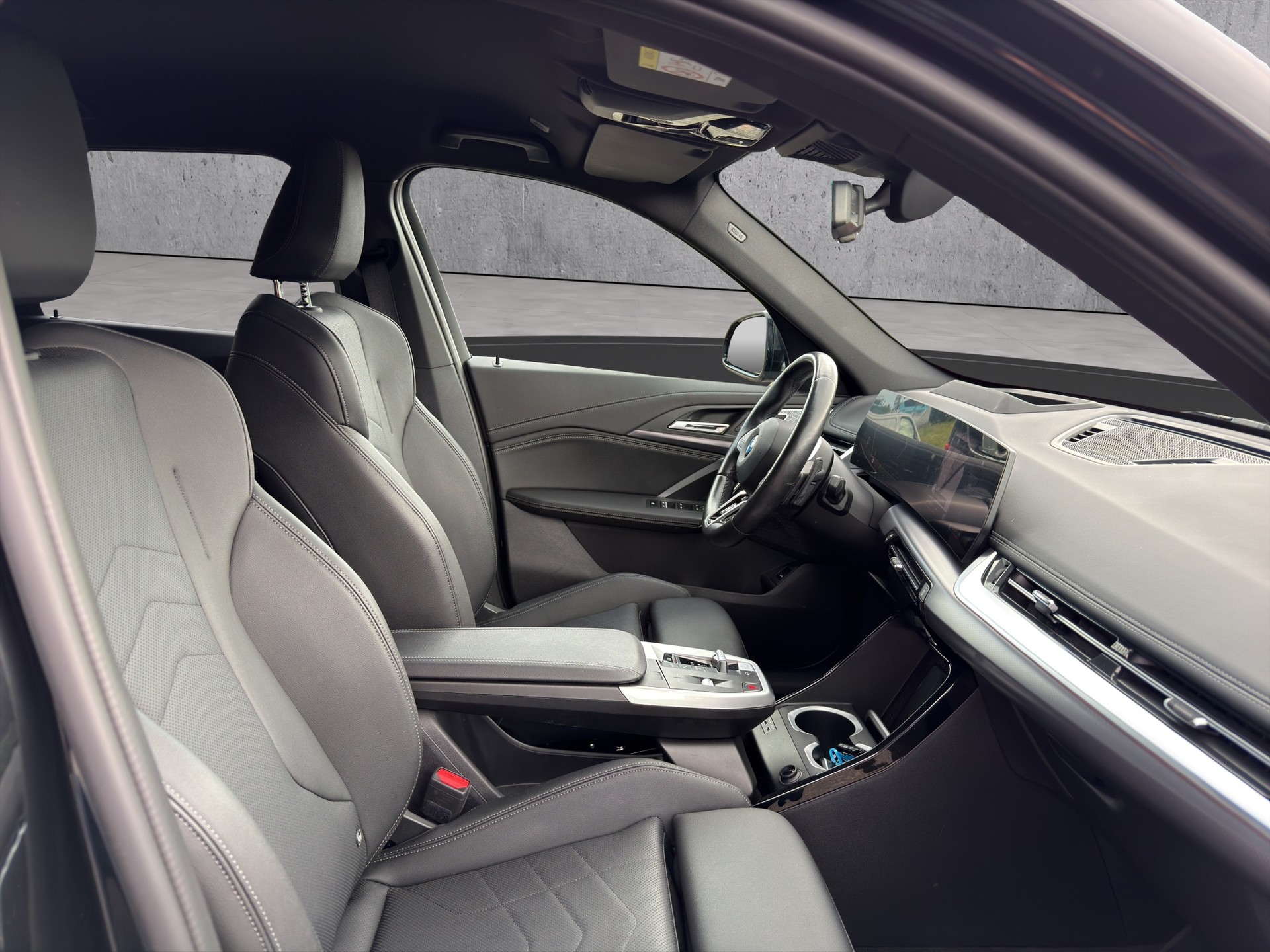 BMW X1 U11 23i xDrive-image-11