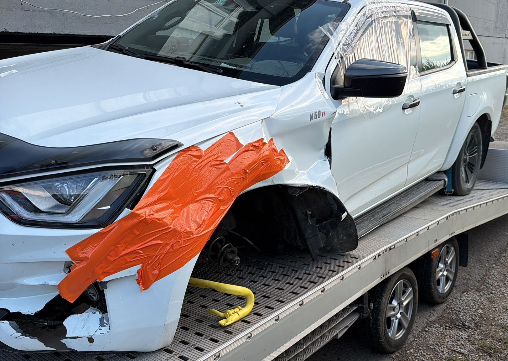 ISUZU Crew Pick-uo 1.9 DDi N60 FF-image-3