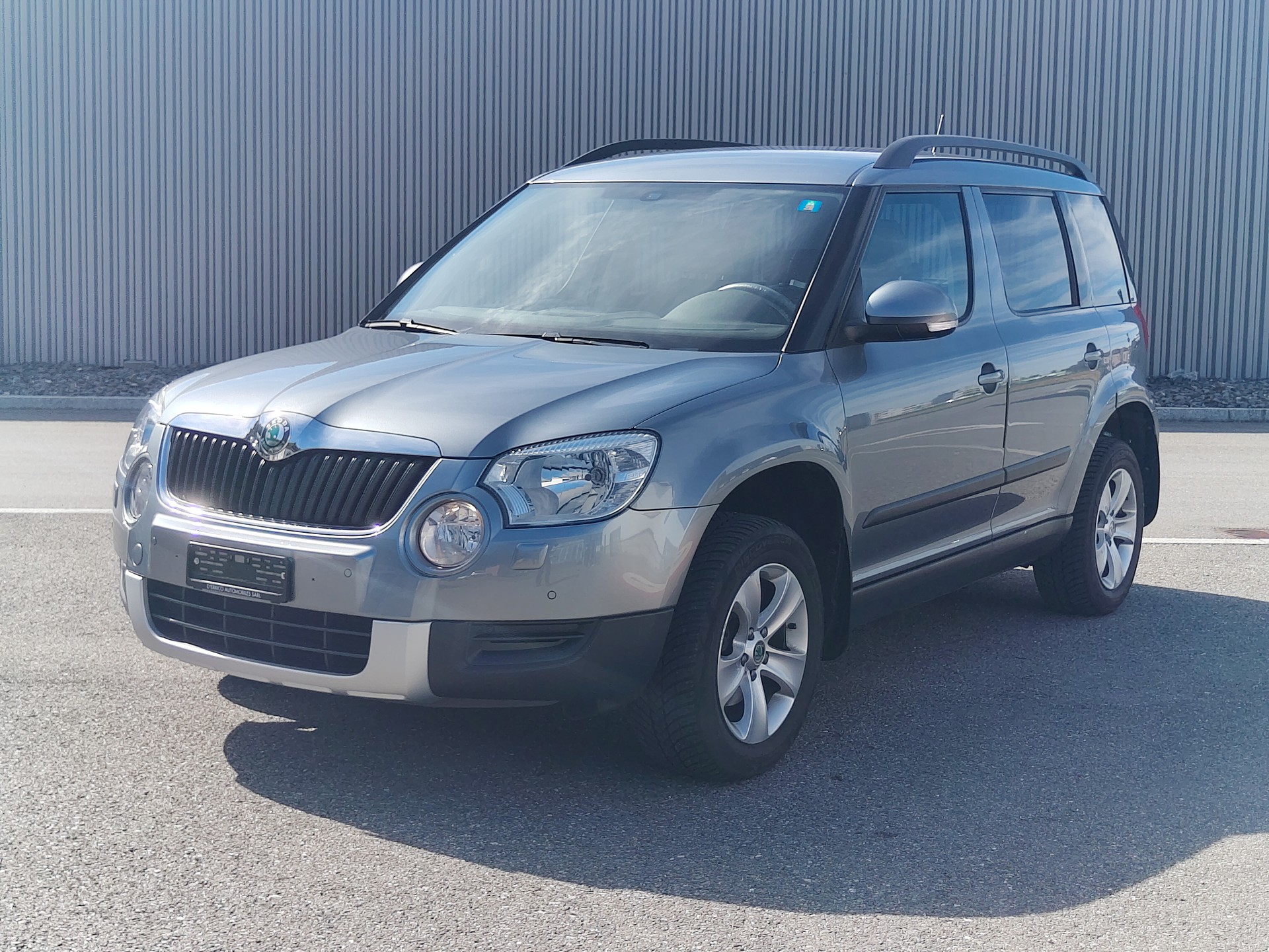 SKODA Yeti 2.0 TDI Ambition 4x4 DSG-showroom-element-1