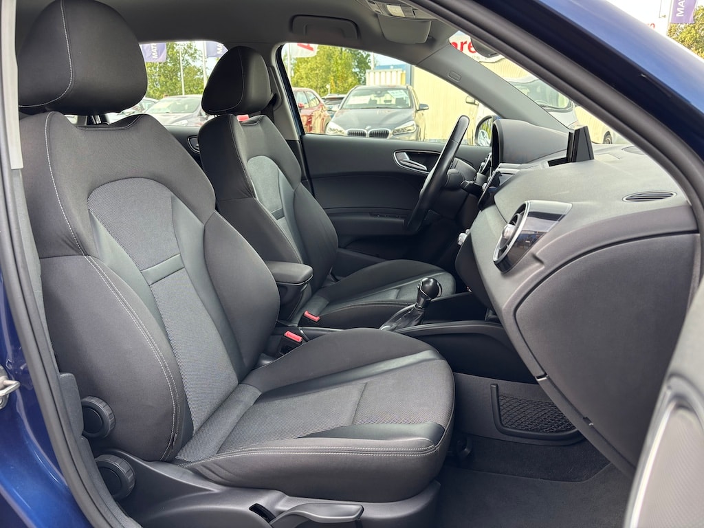 AUDI A1 Sportback 1.4 TFSI Design S-tronic-image-7