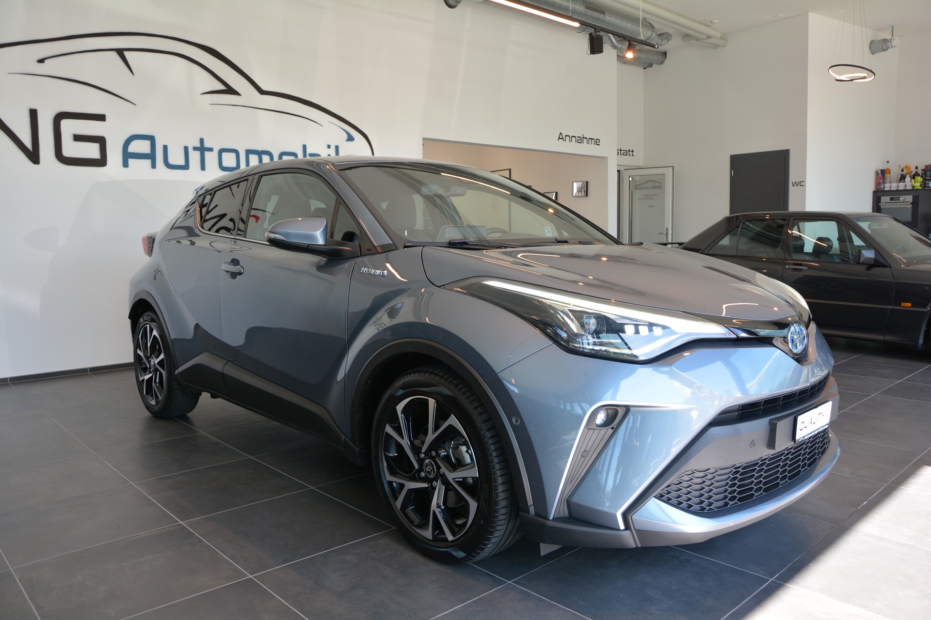 TOYOTA C-HR 2.0 HSD CVT Style-image-7