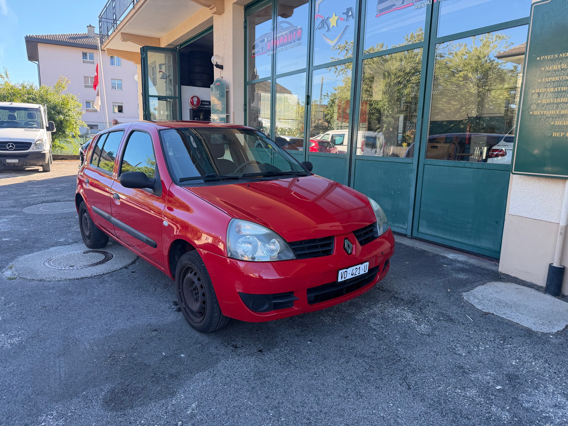 RENAULT Clio 1.2 16V Storia-image-0