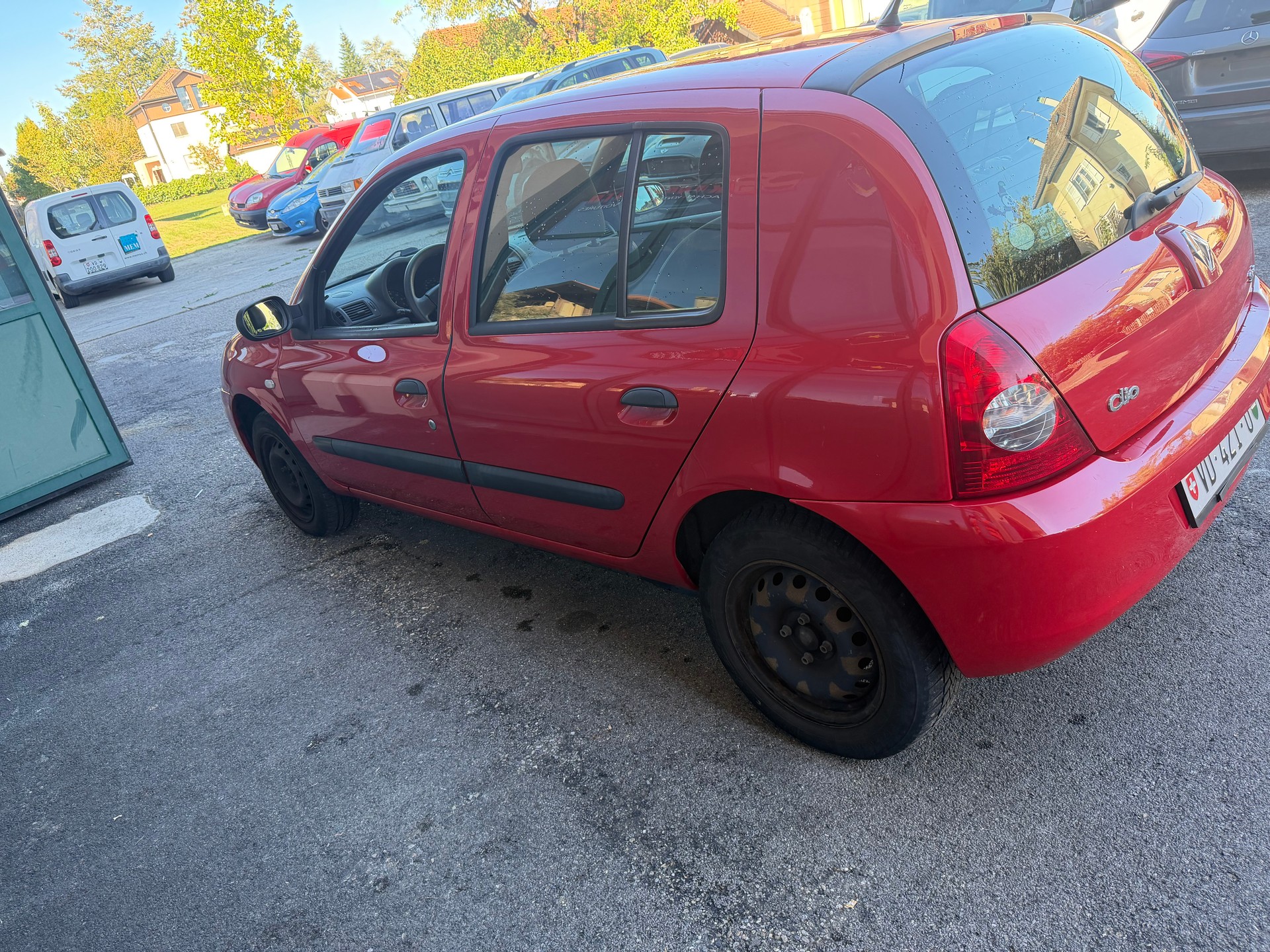 RENAULT Clio 1.2 16V Storia-image-1