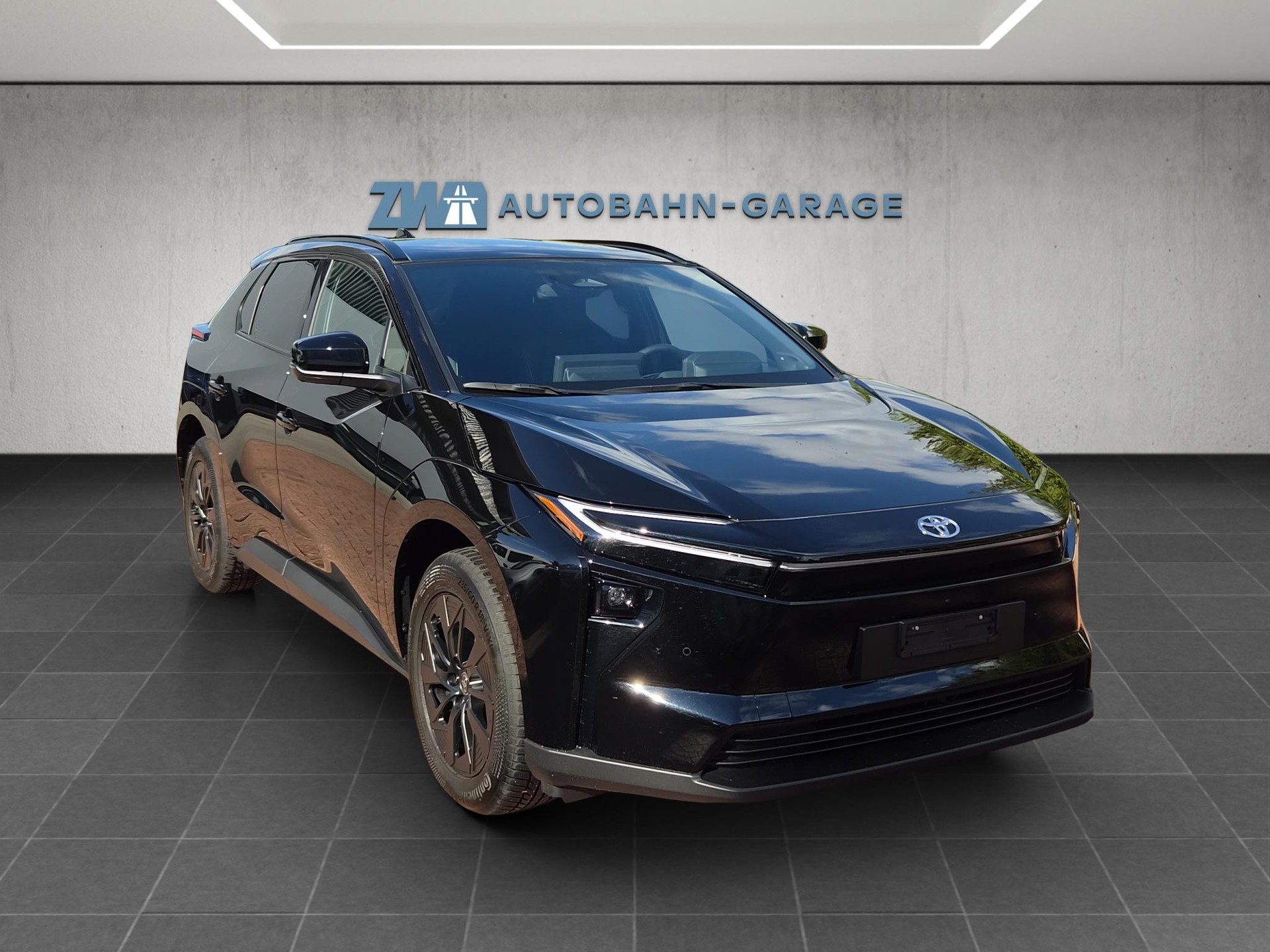 TOYOTA bZ4X Premium AWD-image-6