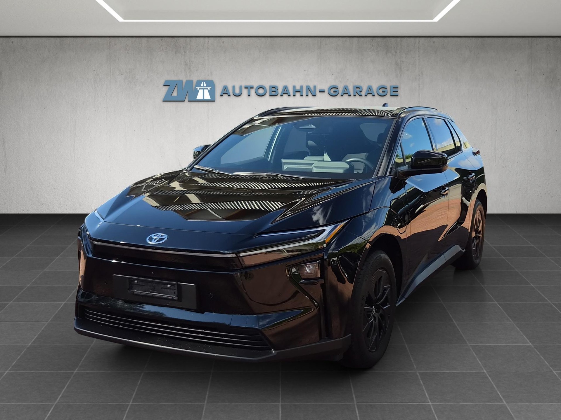 TOYOTA bZ4X Premium AWD-image-0