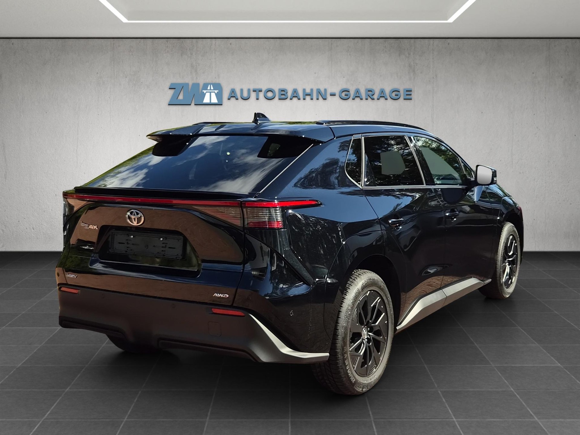 TOYOTA bZ4X Premium AWD-image-4