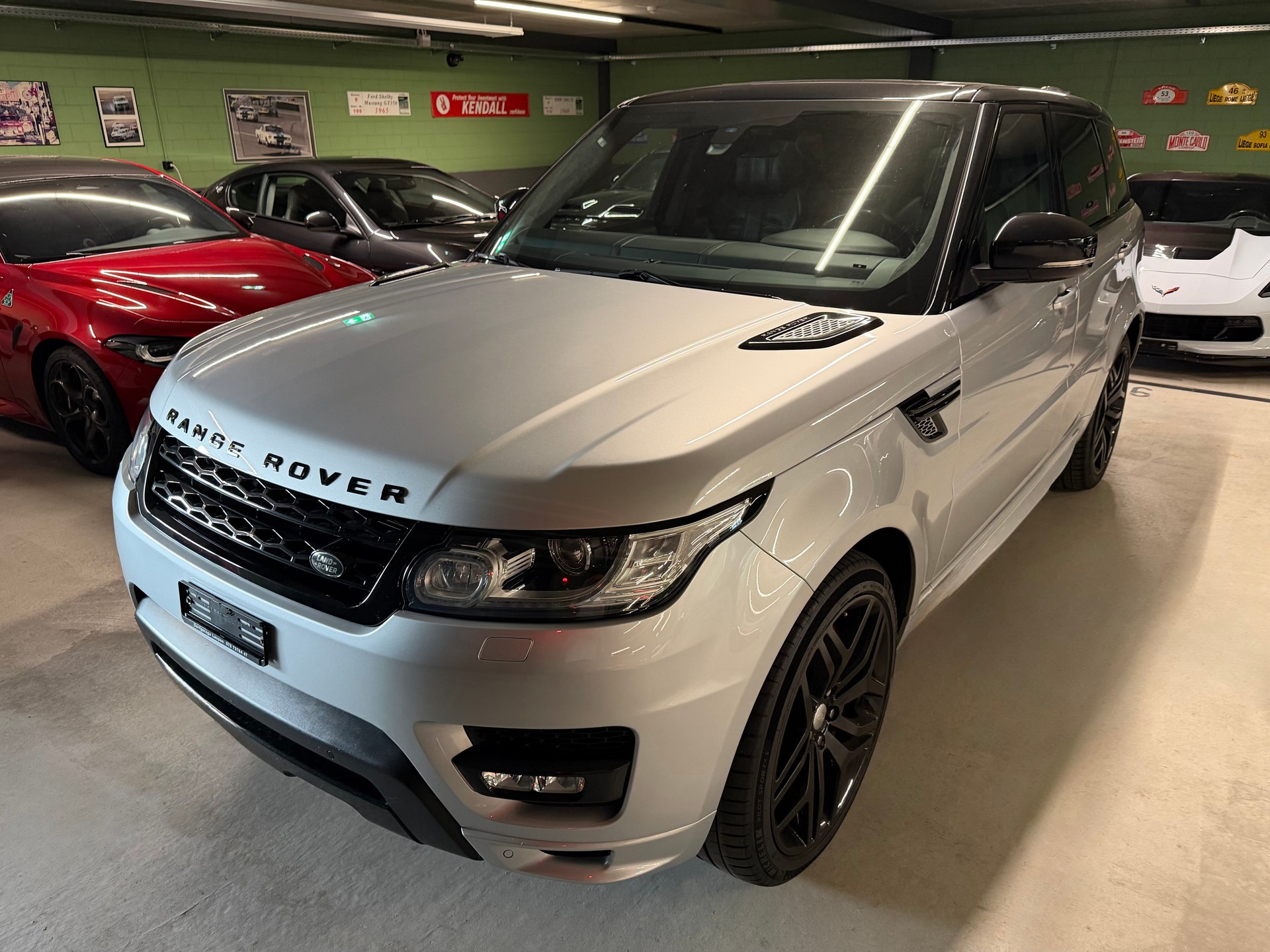 LAND ROVER 5.0 V8 SC Autobiography Dynamic-image-0