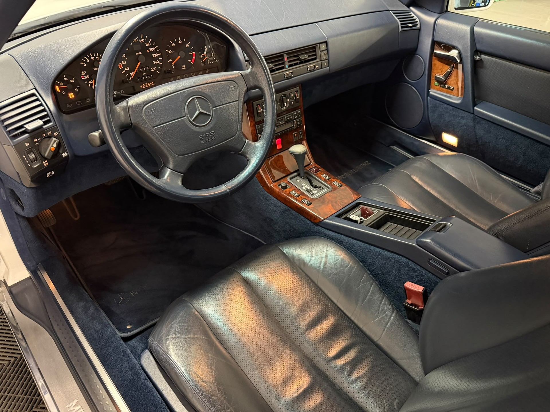 MERCEDES-BENZ SL 500 Automatic-image-7