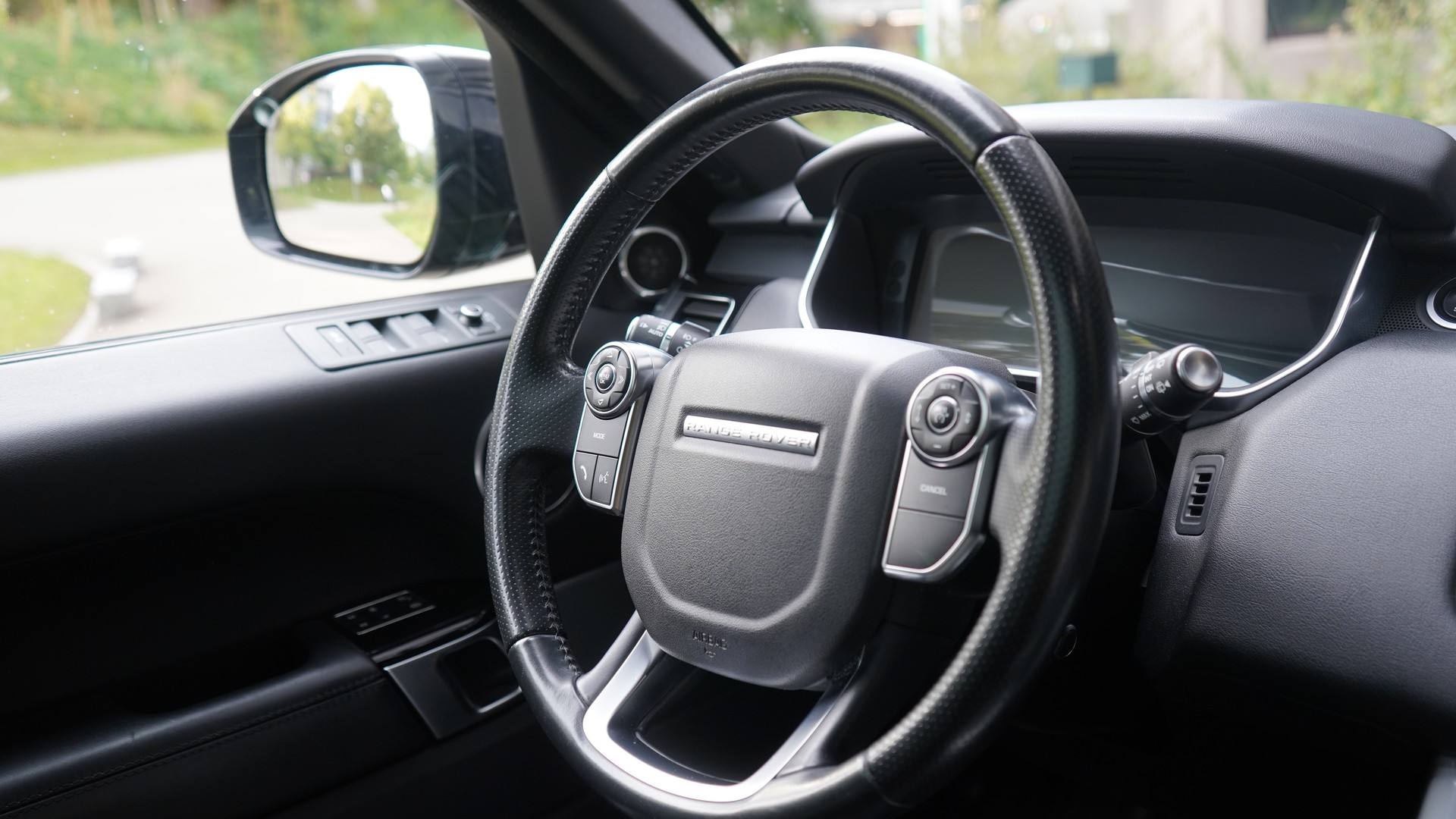 LAND ROVER Range Rover Sport 3.0 SDV6 HSE Dynamic Automatic-image-10
