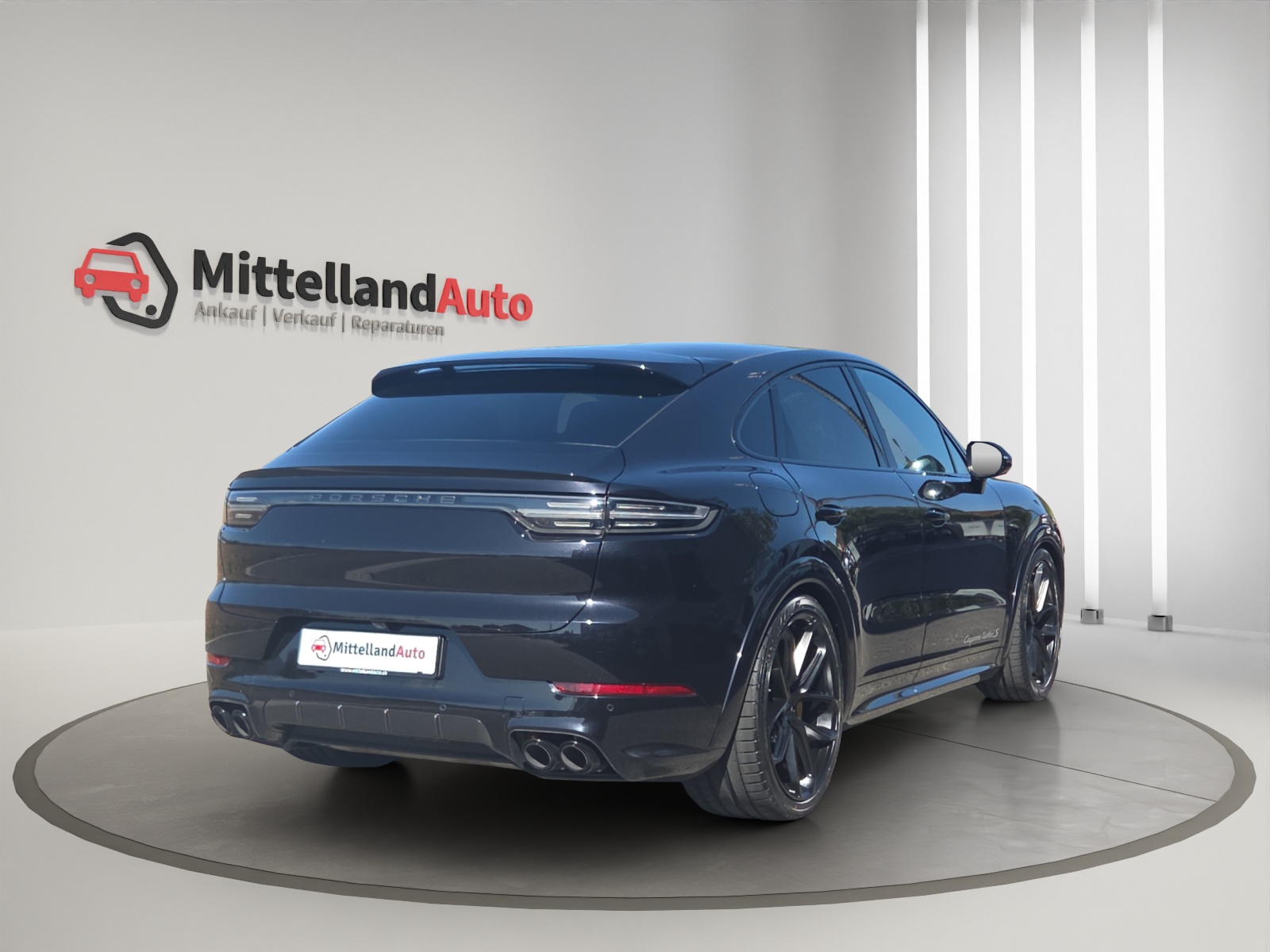 PORSCHE Cayenne Turbo Coupé S E-Hybrid-image-13