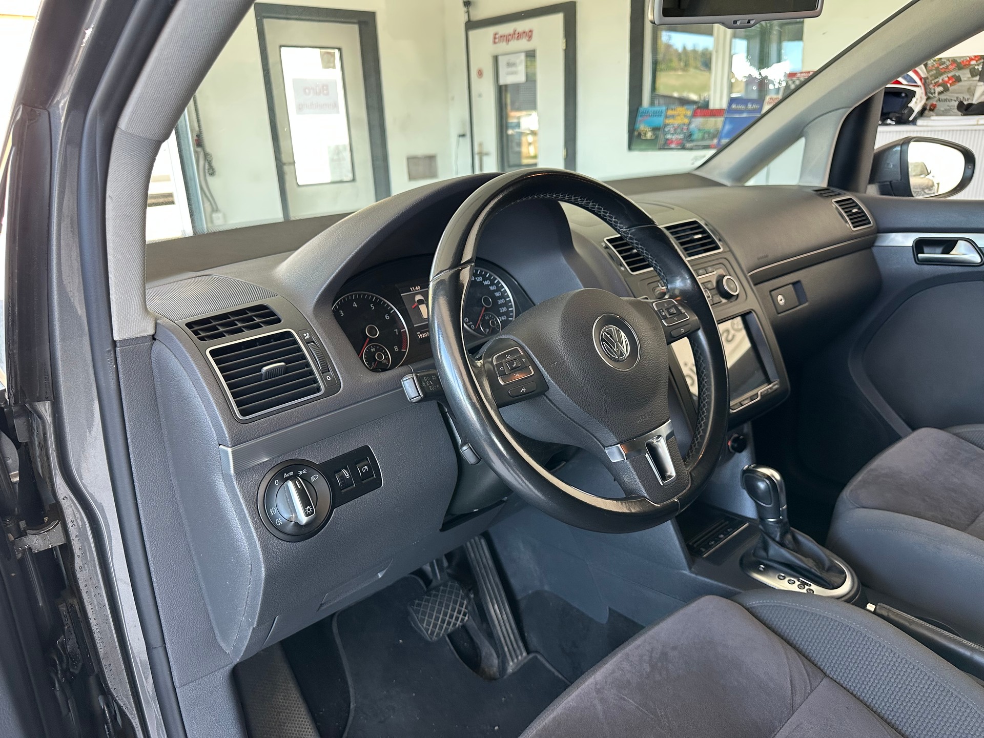 VW CrossTouran 1.4 TSI-image-7